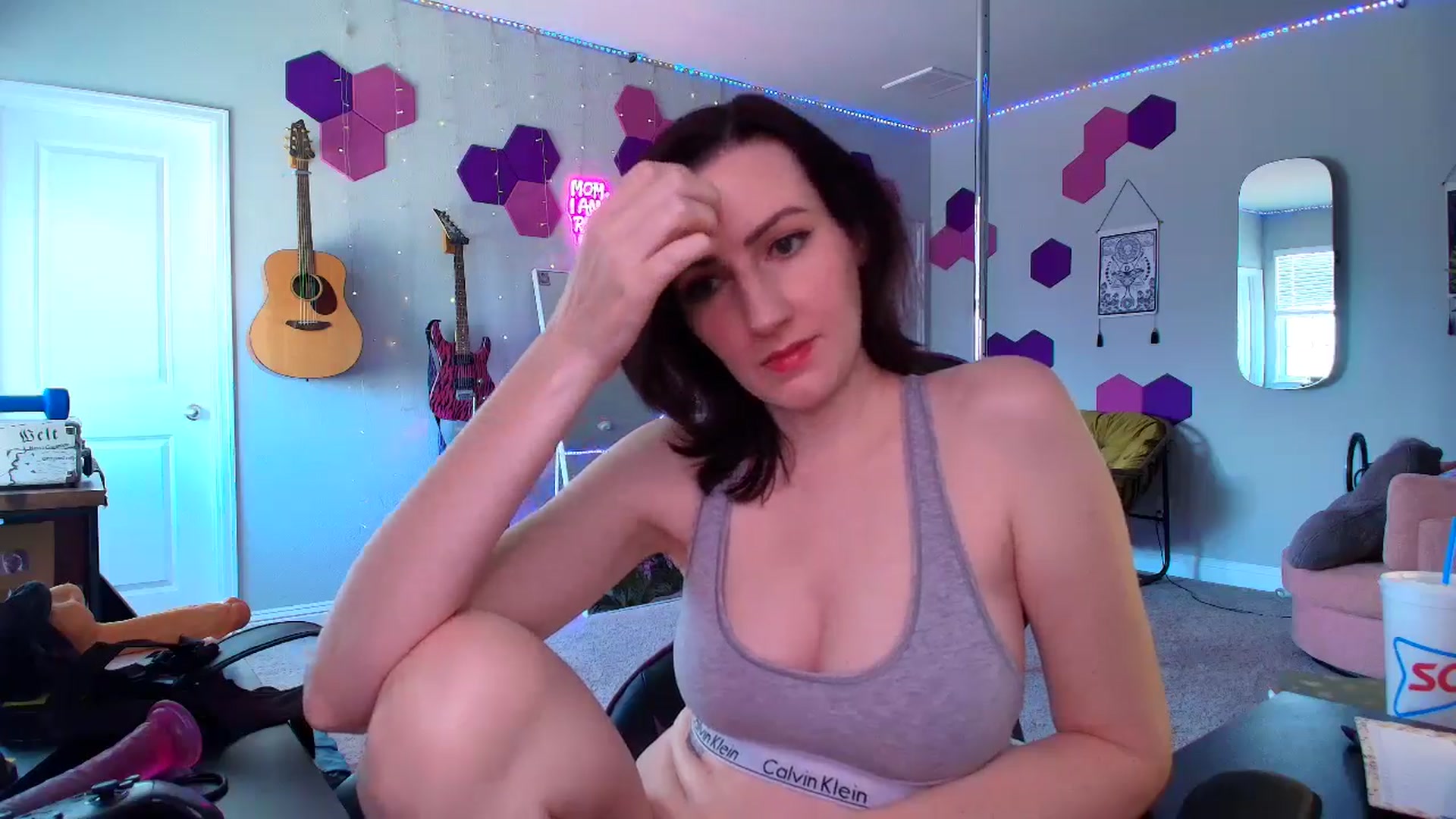 Gallery image thumbnail from MeredithBae's myfreecams stream on, 09/21/2025, 21:13 image 5 of 20