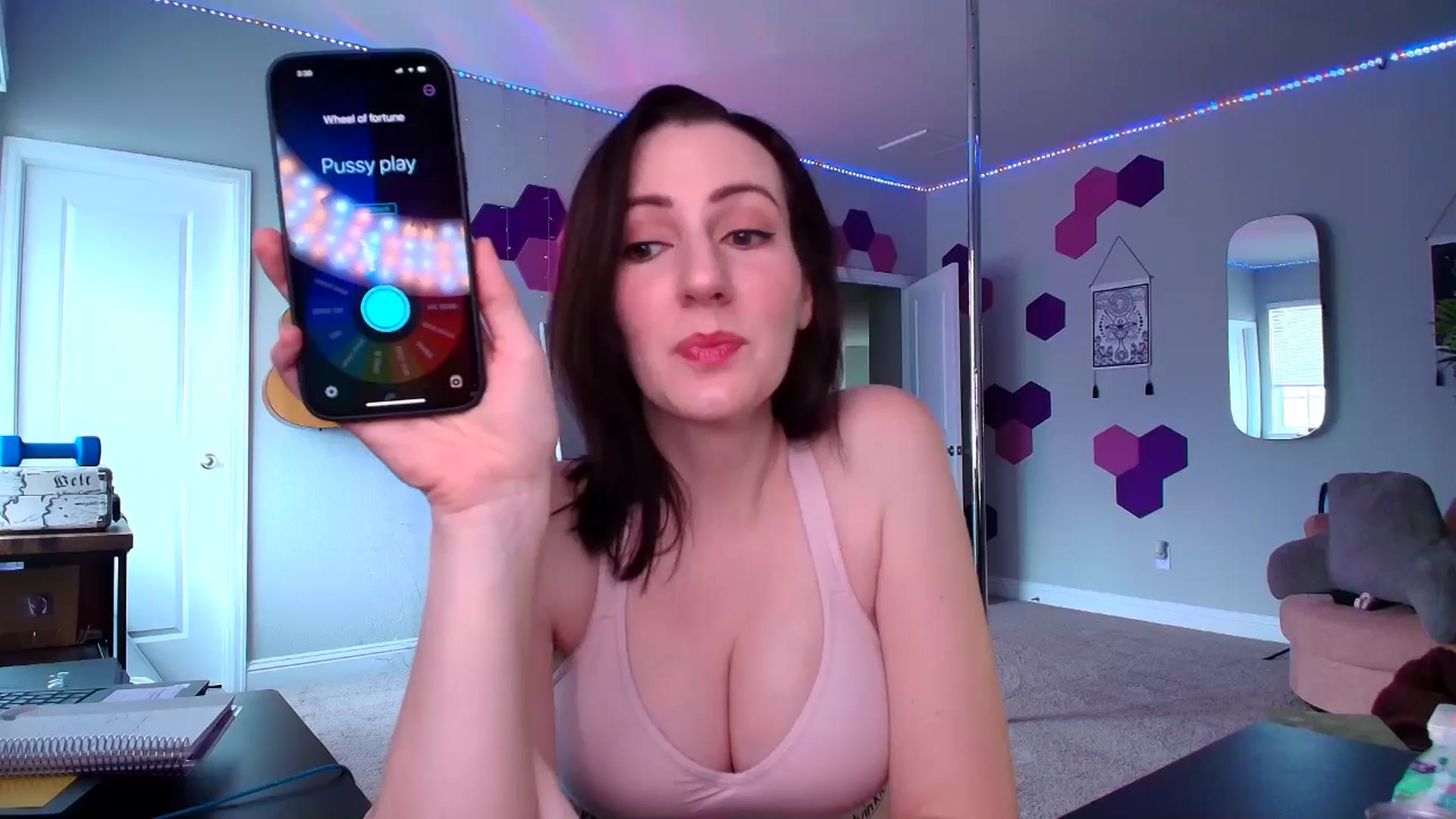 Gallery image thumbnail from MeredithBae's myfreecams stream on, 09/23/2025, 20:51 image 1 of 20