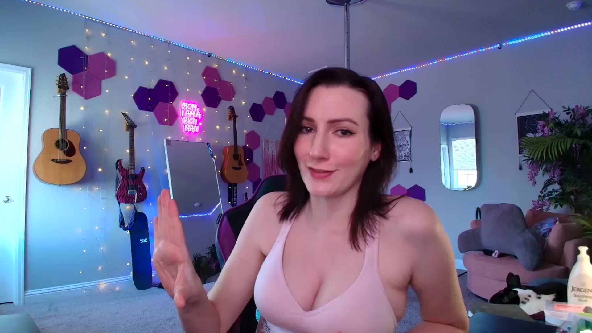 Gallery image thumbnail from MeredithBae's myfreecams stream on, 09/23/2025, 21:54 image 20 of 20