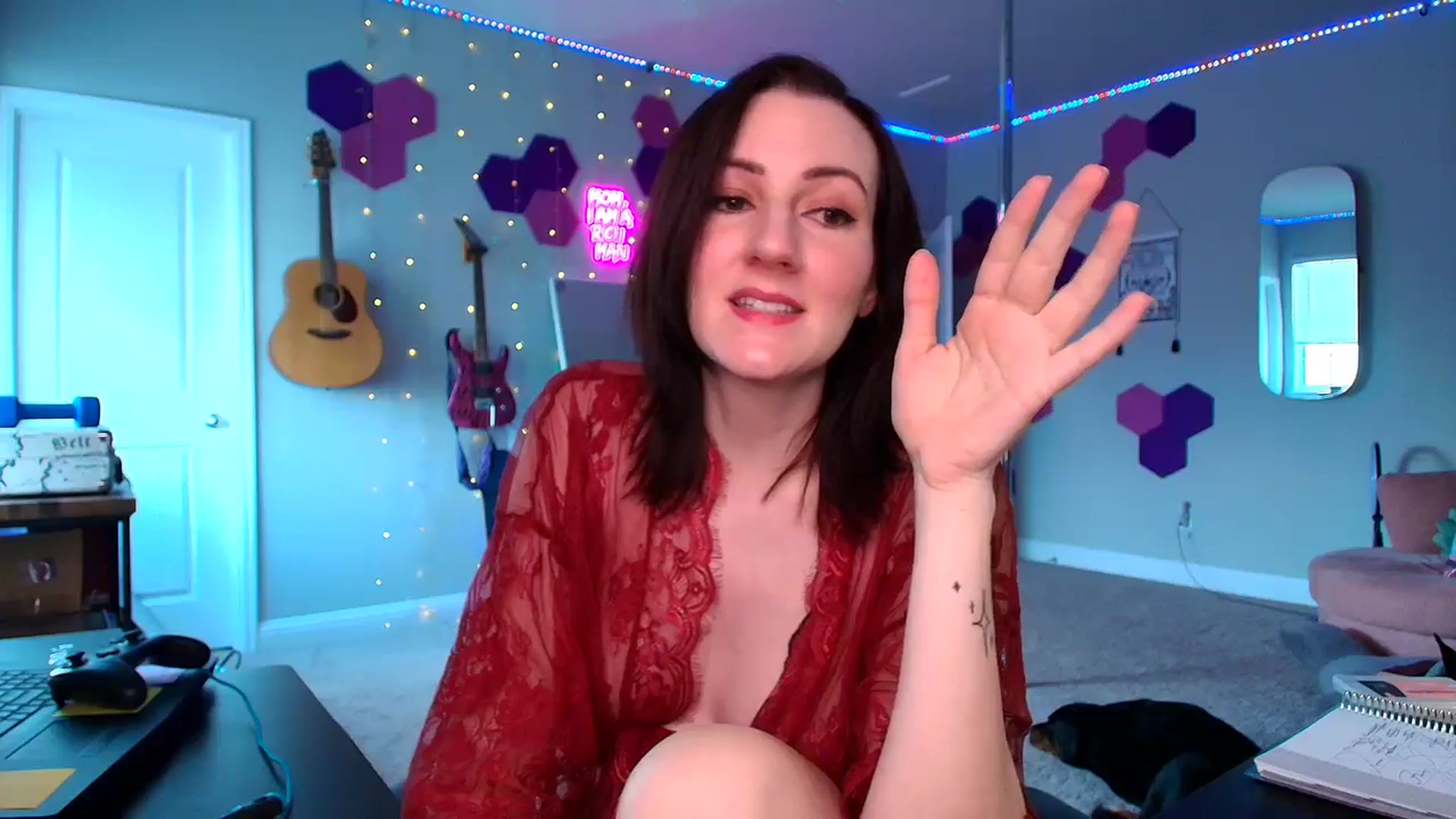 Gallery image thumbnail from MeredithBae's myfreecams stream on, 09/30/2025, 20:52 image 6 of 20