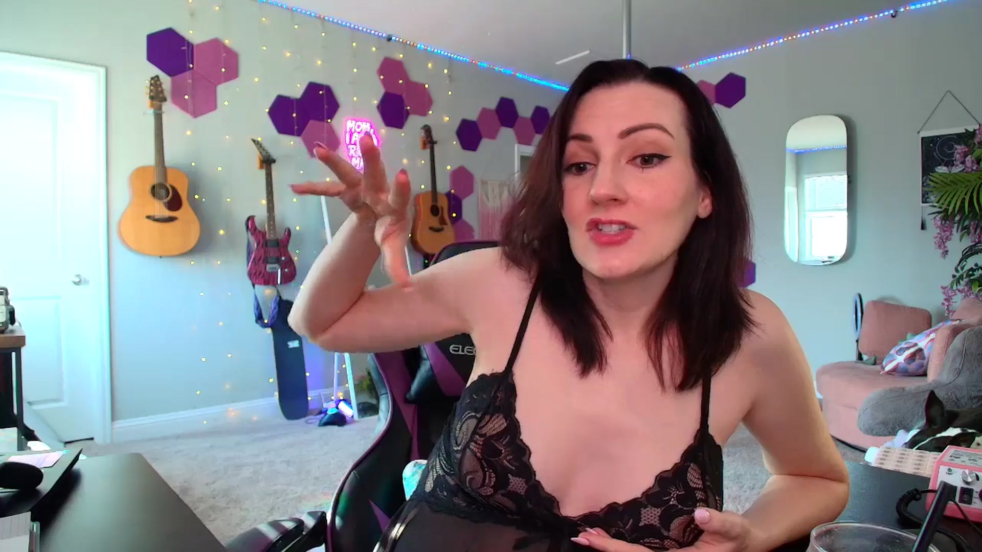 Gallery image thumbnail from MeredithBae's myfreecams stream on, 10/22/2025, 21:50 image 2 of 20