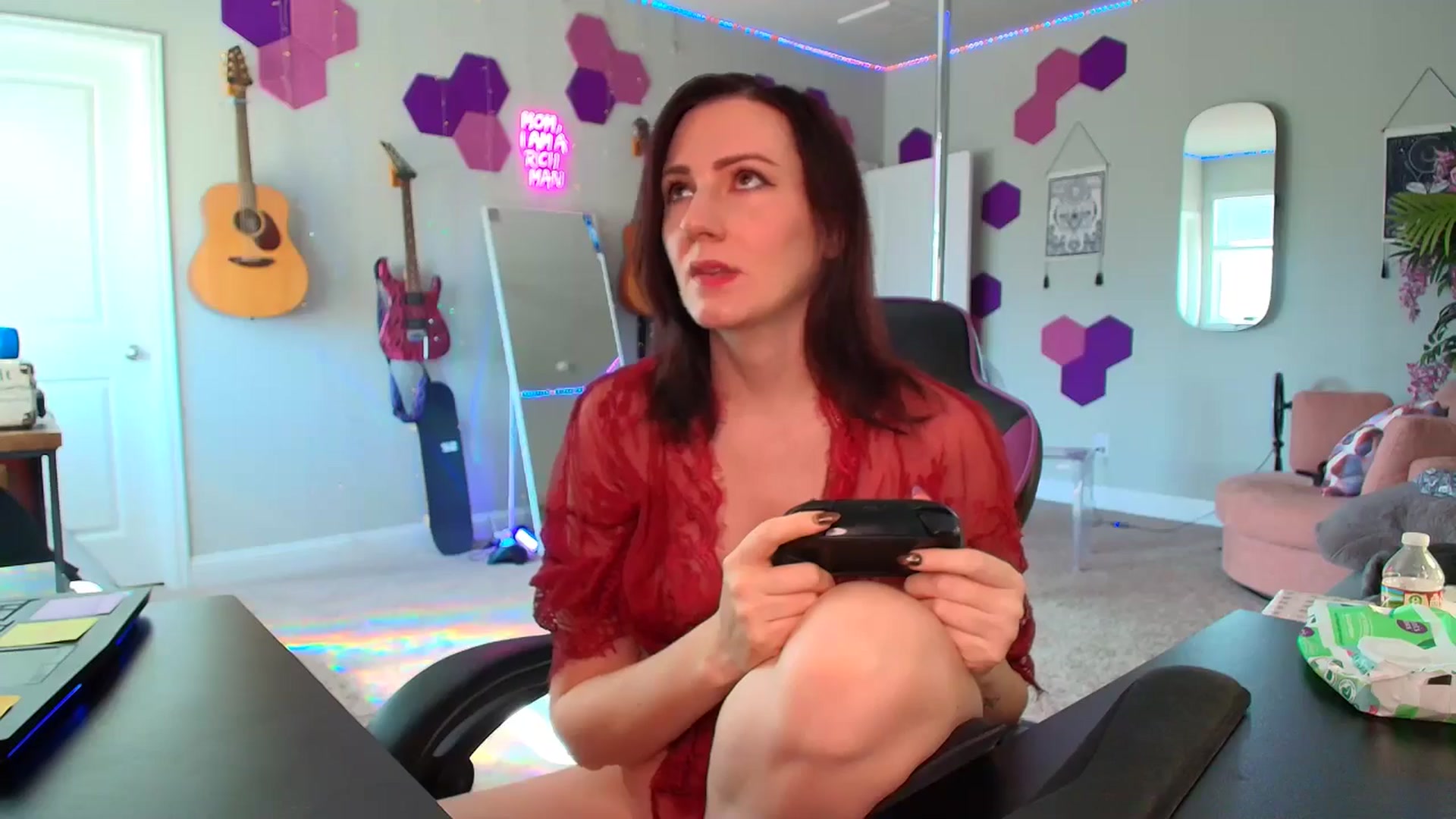 Gallery image thumbnail from MeredithBae's myfreecams stream on, 10/29/2025, 20:47 image 3 of 20