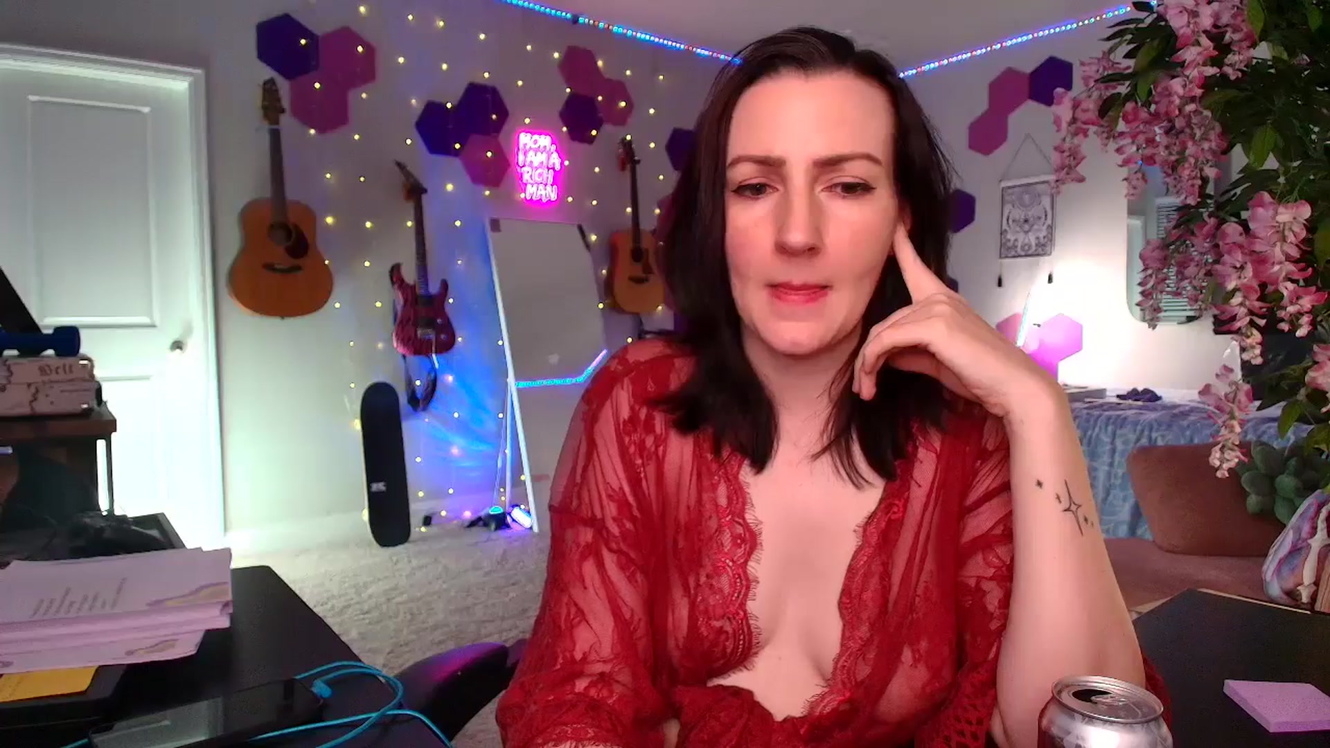 Gallery image thumbnail from MeredithBae's myfreecams stream on, 04/01/2026, 01:50 image 9 of 20