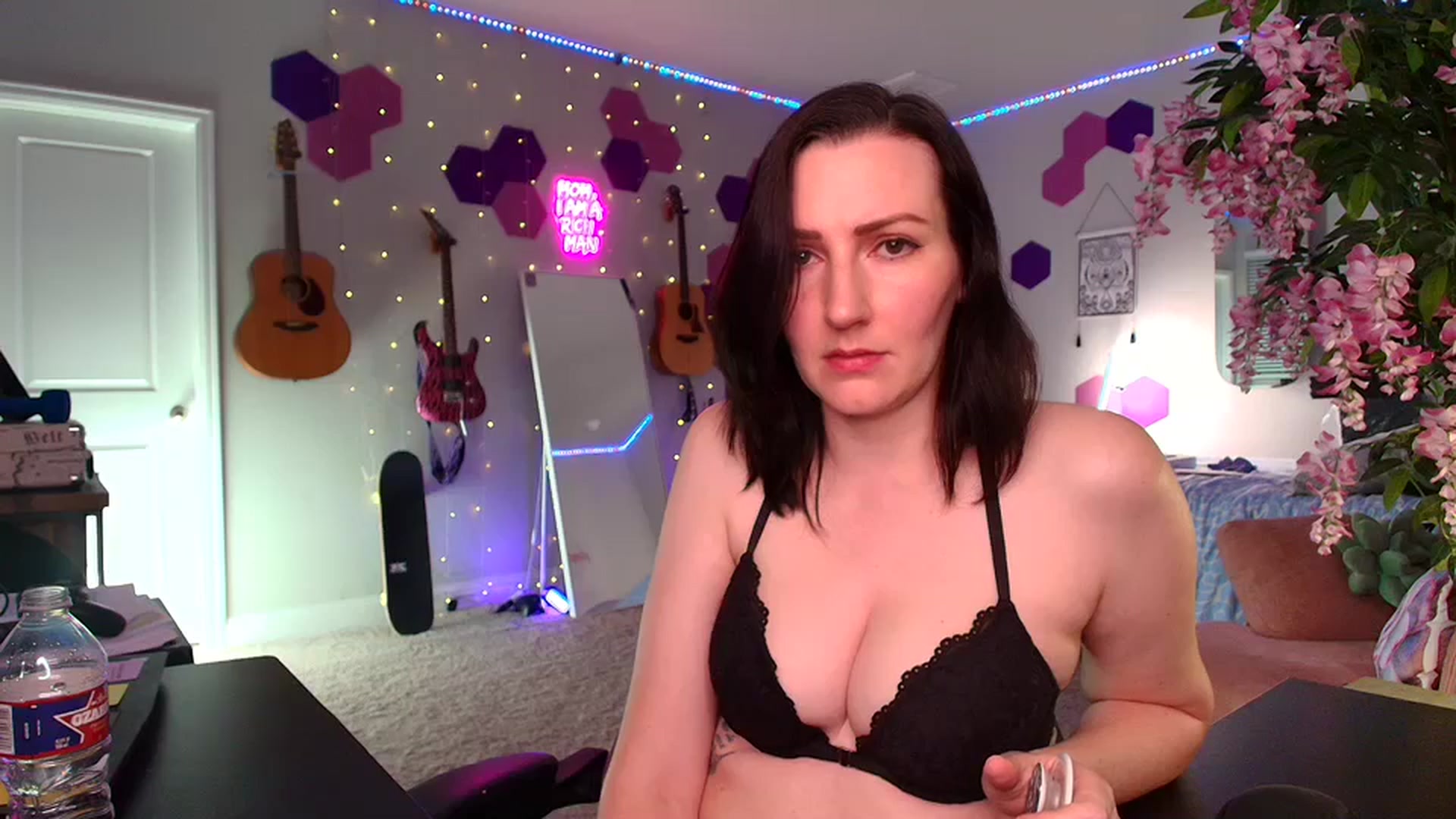 Gallery image thumbnail from MeredithBae's myfreecams stream on, 04/03/2026, 02:20 image 11 of 20