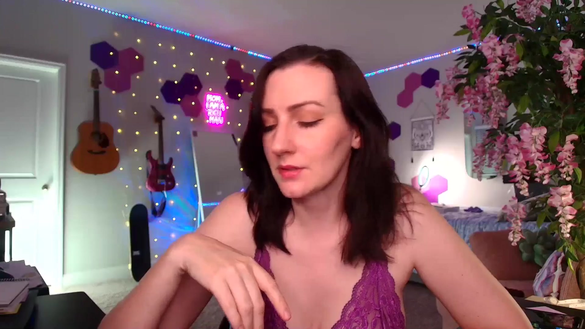 Gallery image thumbnail from MeredithBae's myfreecams stream on, 04/09/2026, 01:35 image 12 of 20