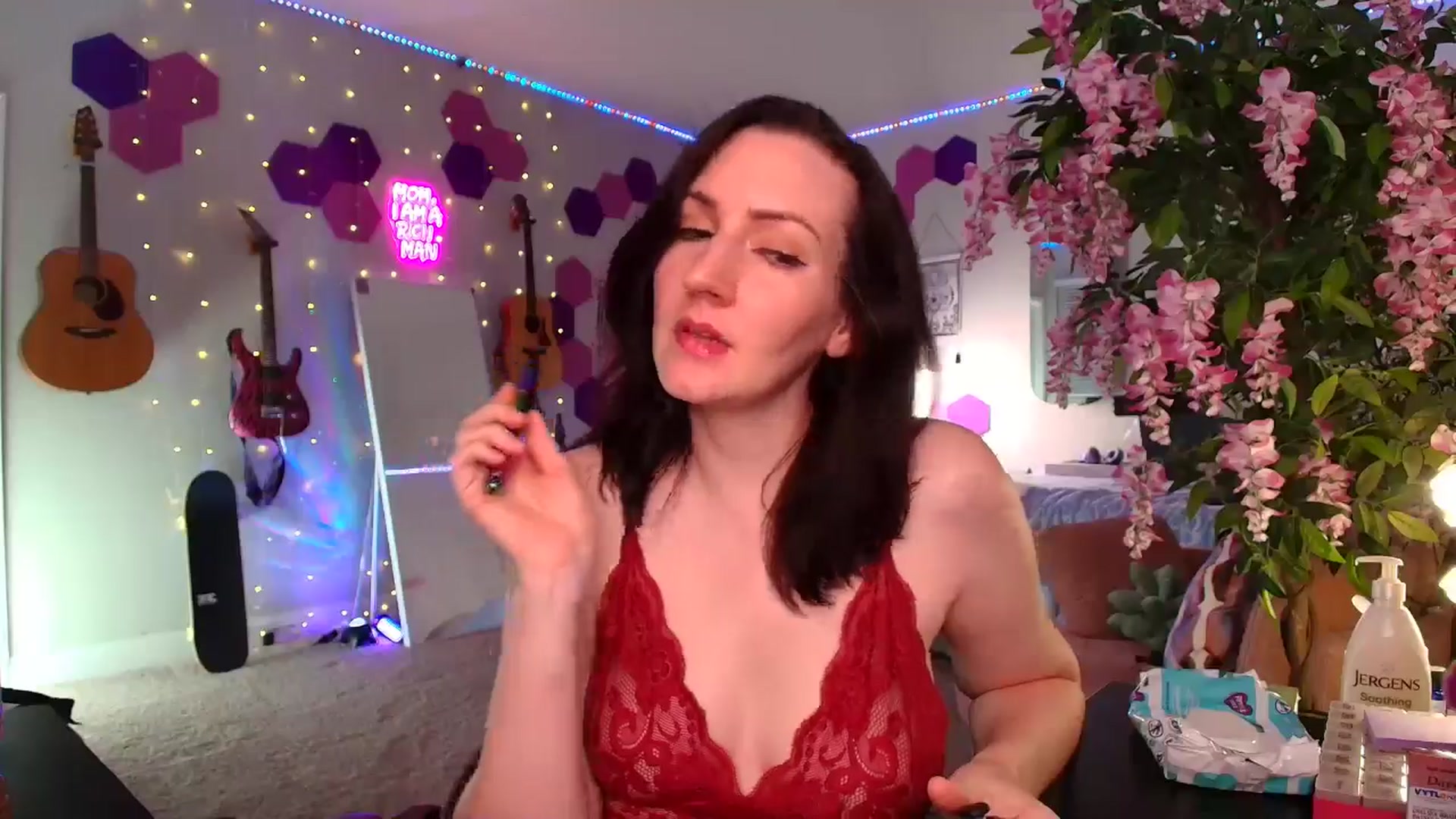 Gallery image thumbnail from MeredithBae's myfreecams stream on, 04/17/2026, 03:13 image 3 of 20