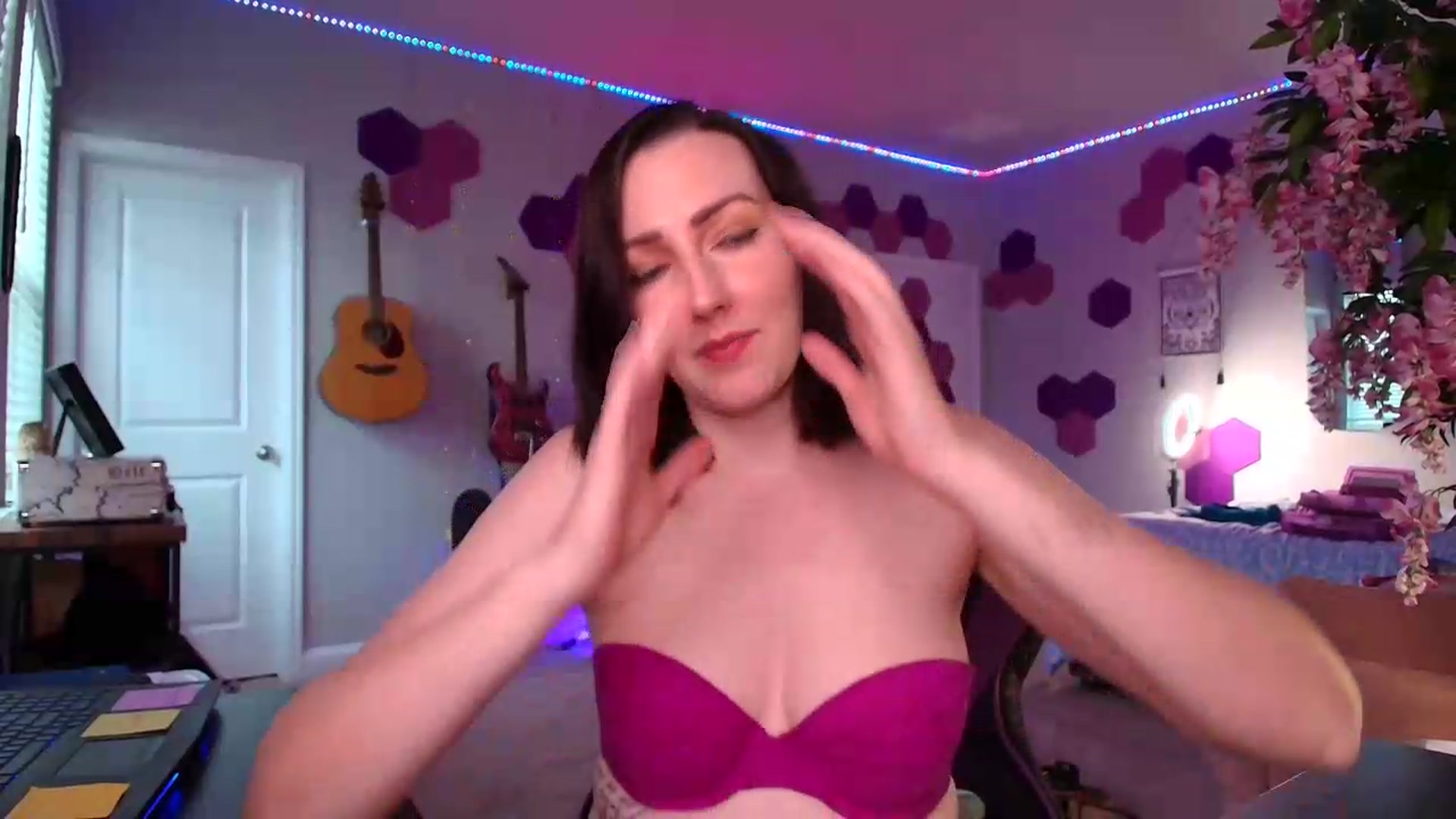 Gallery image thumbnail from MeredithBae's myfreecams stream on, 06/03/2026, 22:01 image 3 of 20