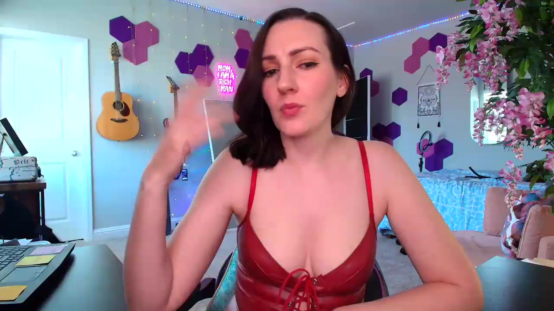 Gallery image thumbnail from MeredithBae's myfreecams stream on, 06/09/2026, 22:33 image 3 of 20