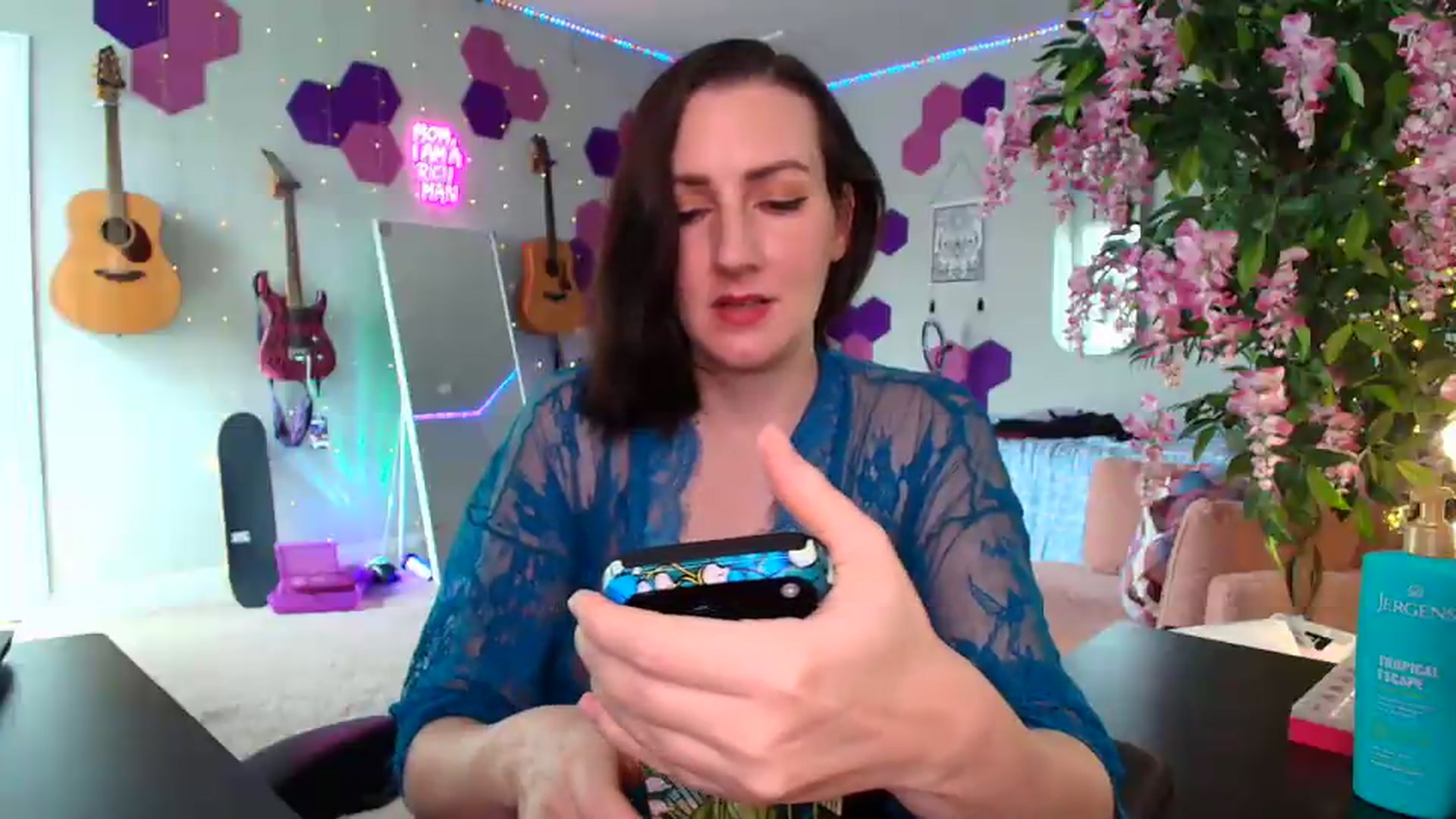 Gallery image thumbnail from MeredithBae's myfreecams stream on, 06/15/2026, 20:49 image 9 of 20