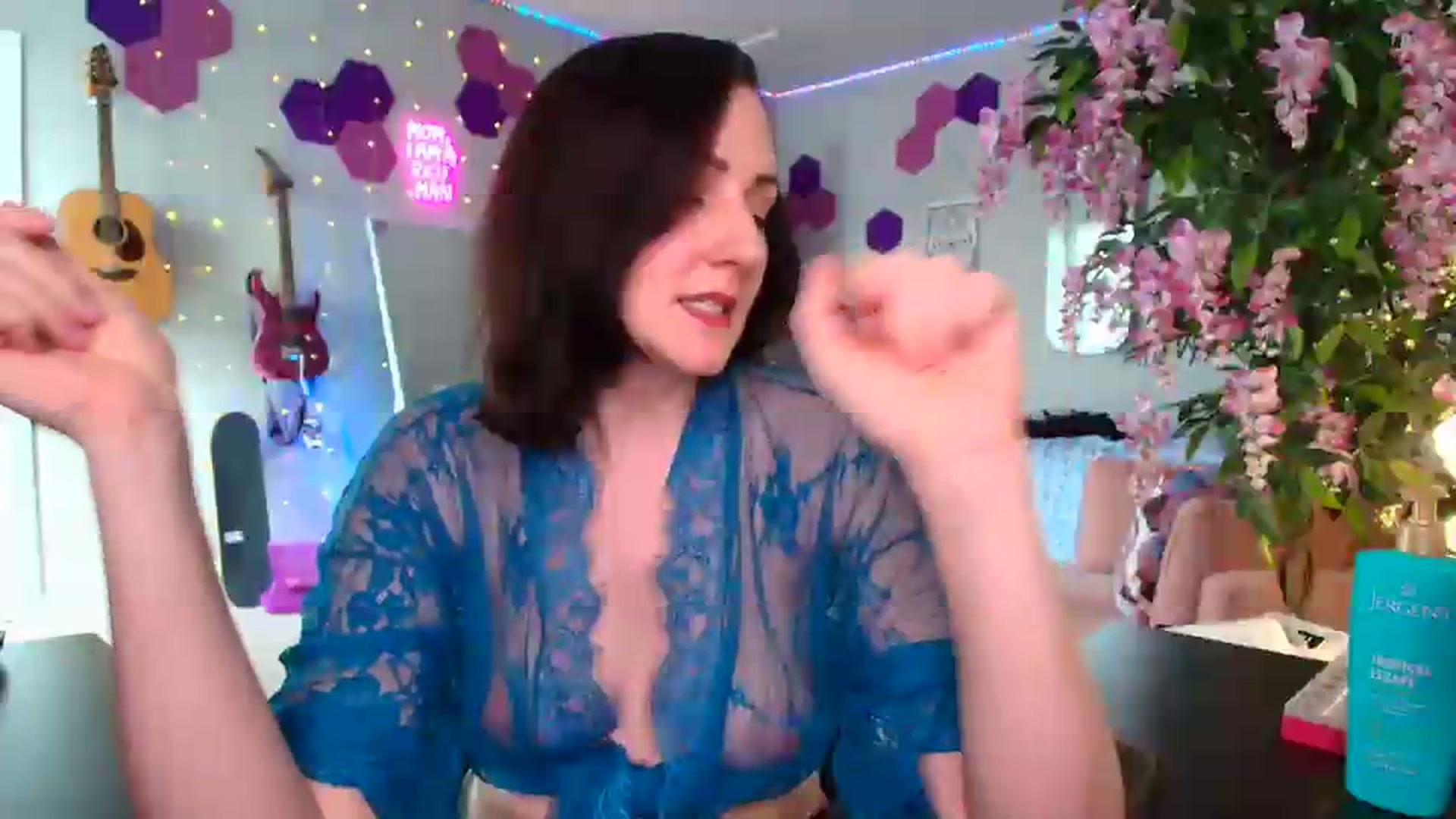 Gallery image thumbnail from MeredithBae's myfreecams stream on, 06/15/2026, 20:49 image 13 of 20