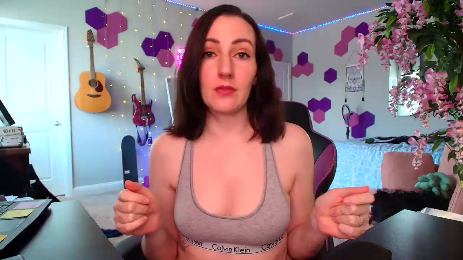 Gallery image thumbnail from MeredithBae's myfreecams stream on, 07/04/2026, 21:56 image 11 of 20