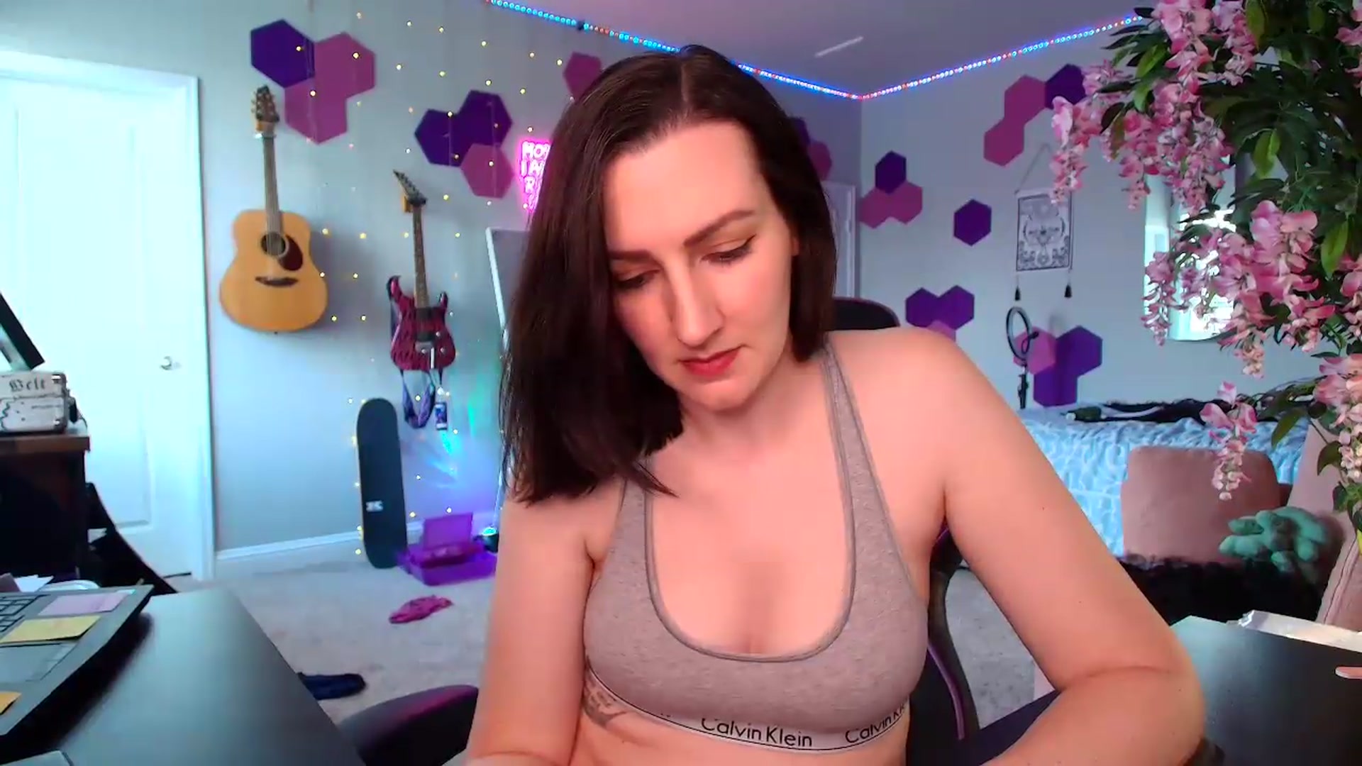 Gallery image thumbnail from MeredithBae's myfreecams stream on, 07/04/2026, 21:56 image 12 of 20