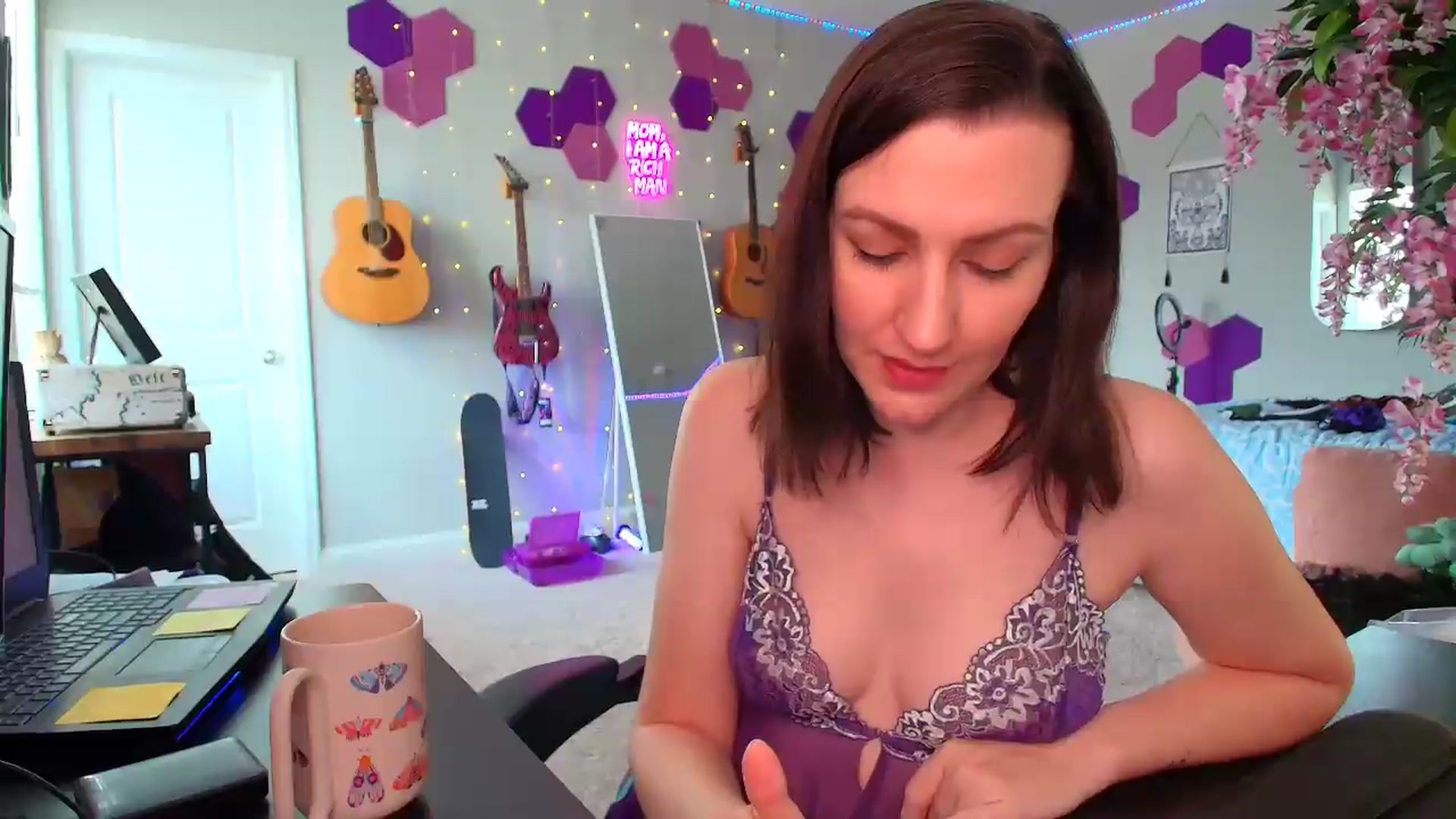 Gallery image thumbnail from MeredithBae's myfreecams stream on, 07/07/2026, 18:20 image 3 of 20