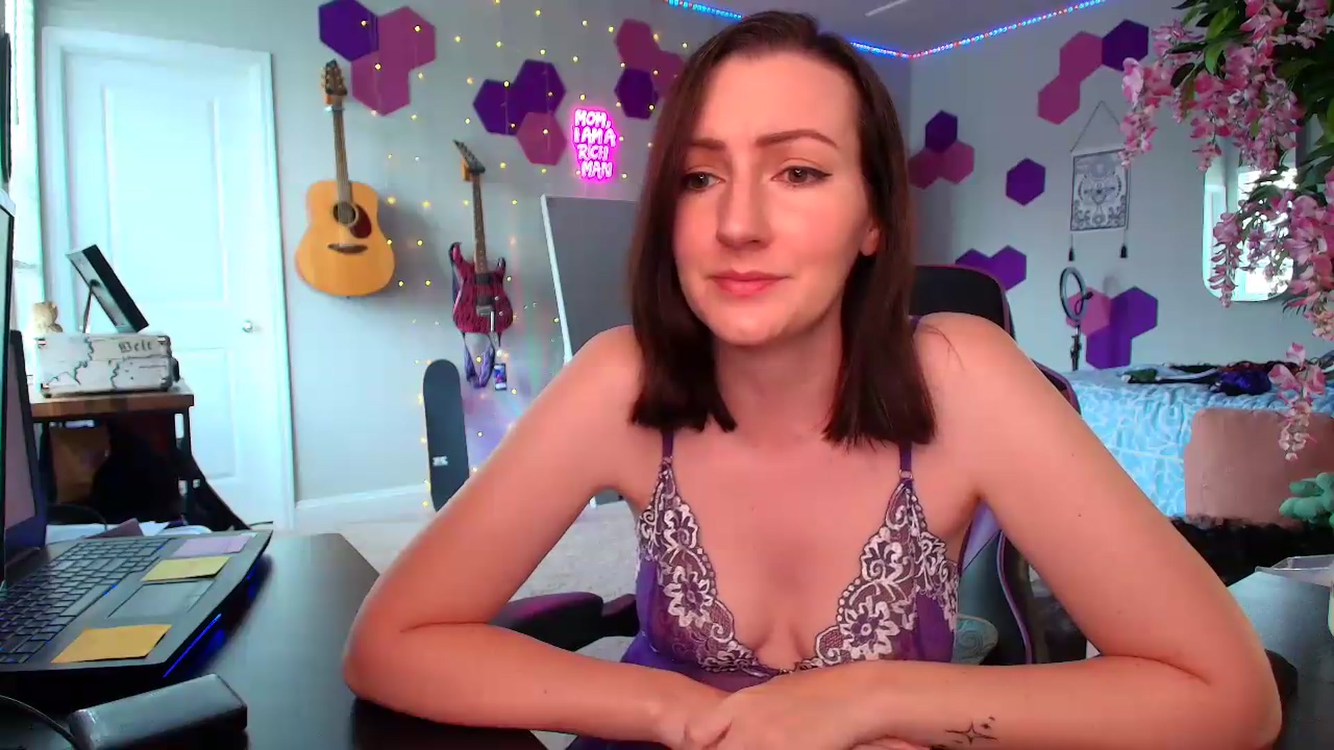 Gallery image thumbnail from MeredithBae's myfreecams stream on, 07/07/2026, 18:20 image 14 of 20