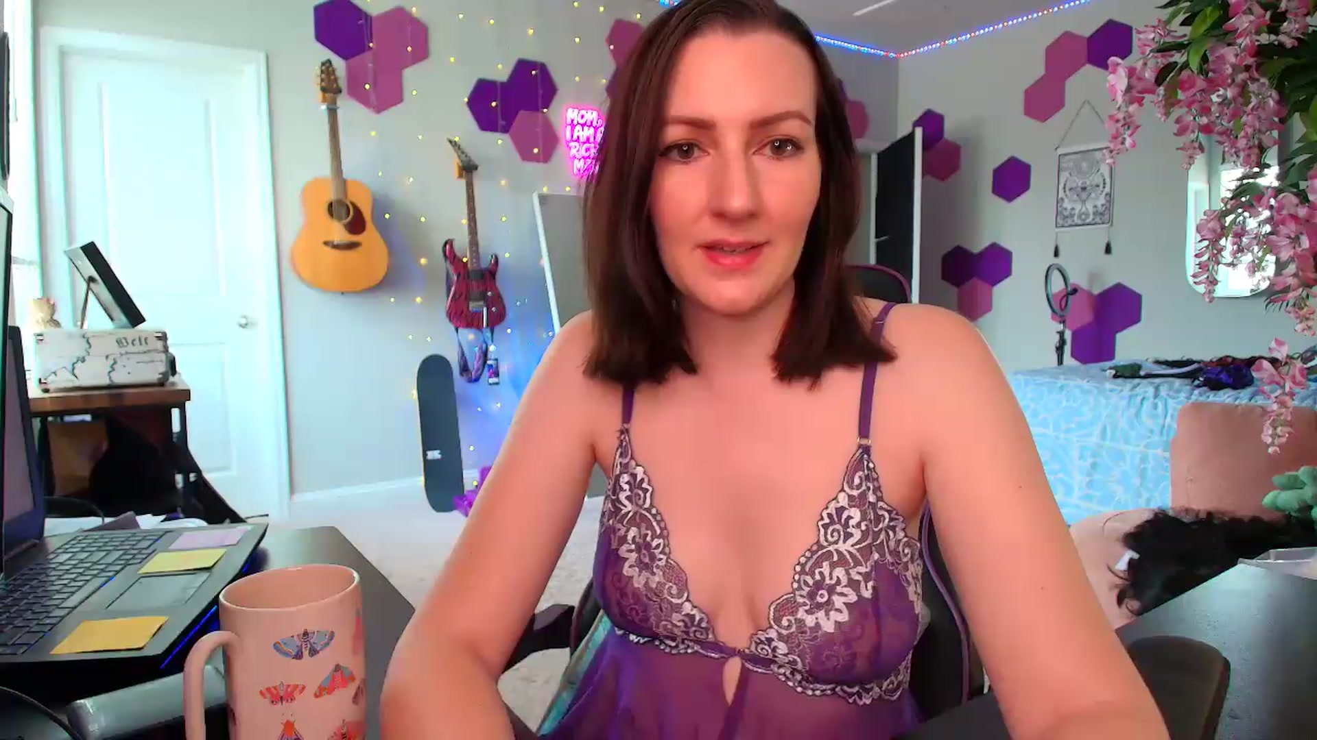 Gallery image thumbnail from MeredithBae's myfreecams stream on, 07/07/2026, 18:20 image 6 of 20