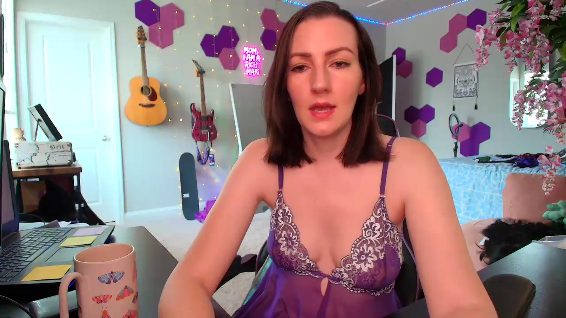 Gallery image thumbnail from MeredithBae's myfreecams stream on, 07/07/2026, 18:20 image 5 of 20