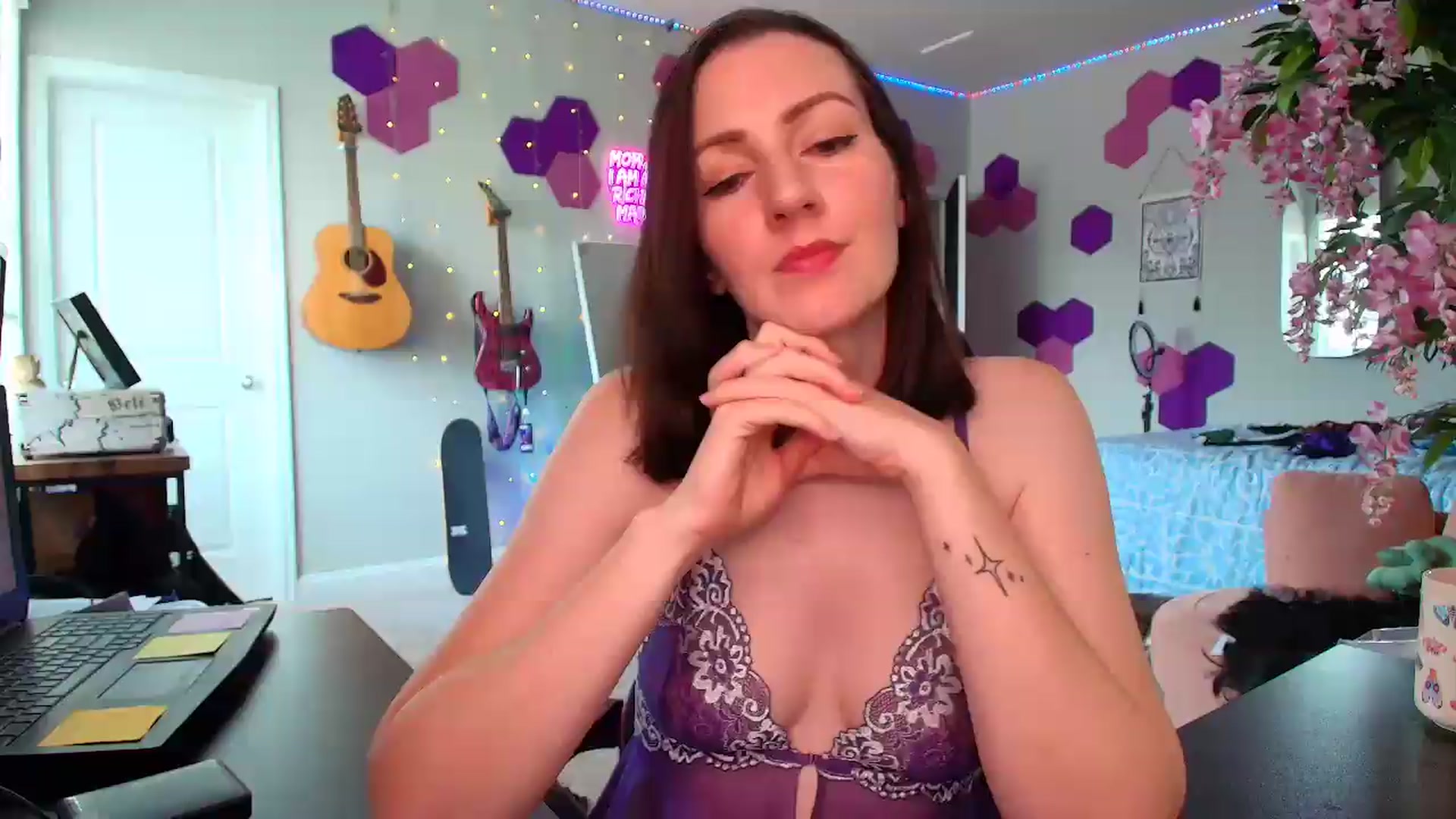 Gallery image thumbnail from MeredithBae's myfreecams stream on, 07/07/2026, 18:41 image 3 of 20