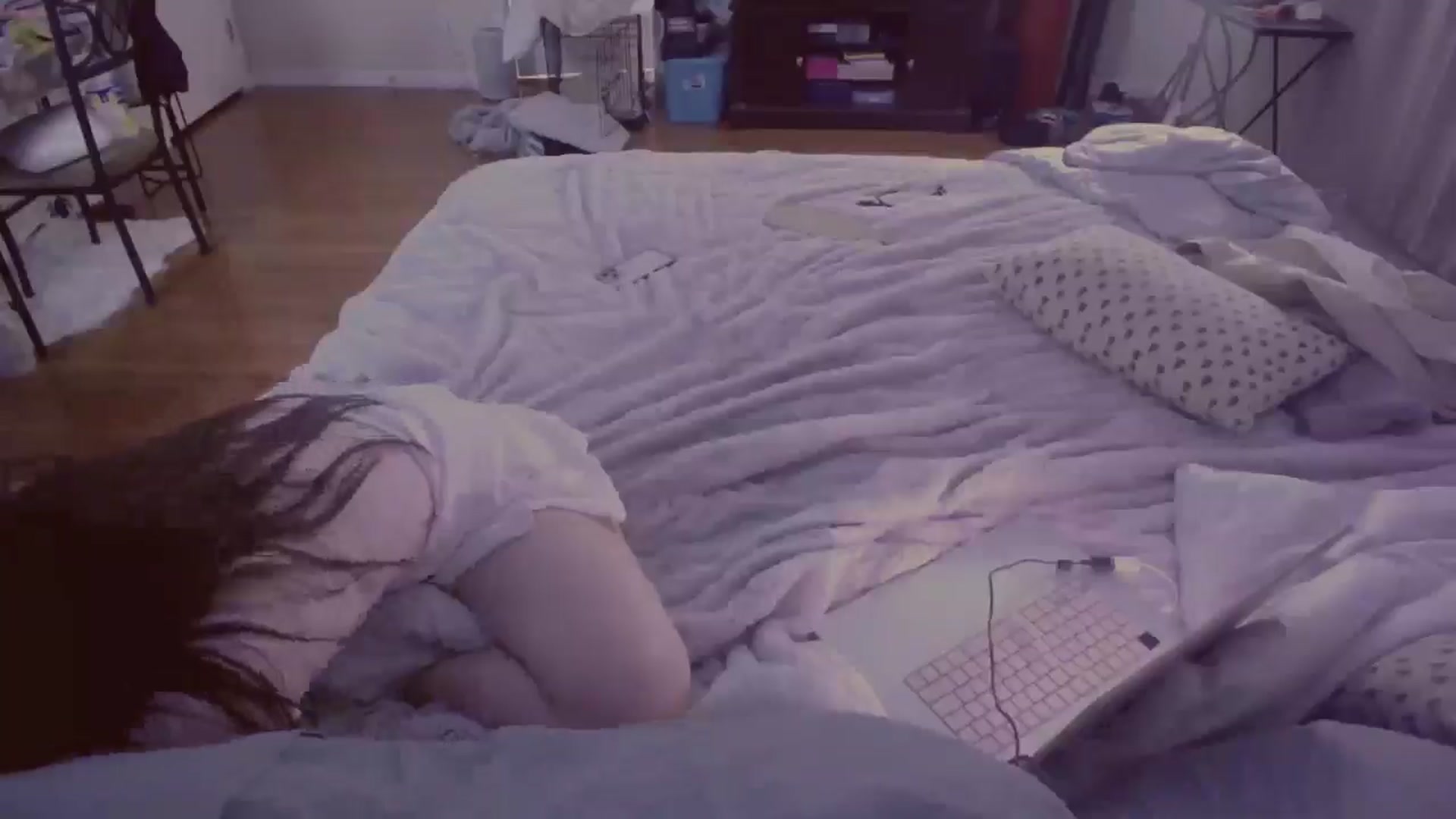 Gallery image thumbnail from MeredithBlake's myfreecams stream on, 07/17/2024, 07:18 image 6 of 20