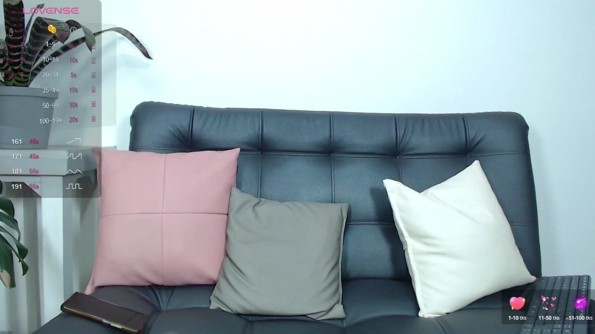 Gallery image thumbnail from Merida_stark's myfreecams stream on, 03/14/2025, 01:15 image 12 of 20