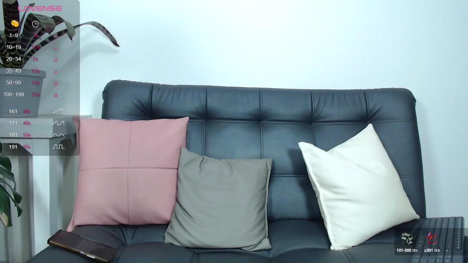 Gallery image thumbnail from Merida_stark's myfreecams stream on, 03/14/2025, 01:15 image 10 of 20
