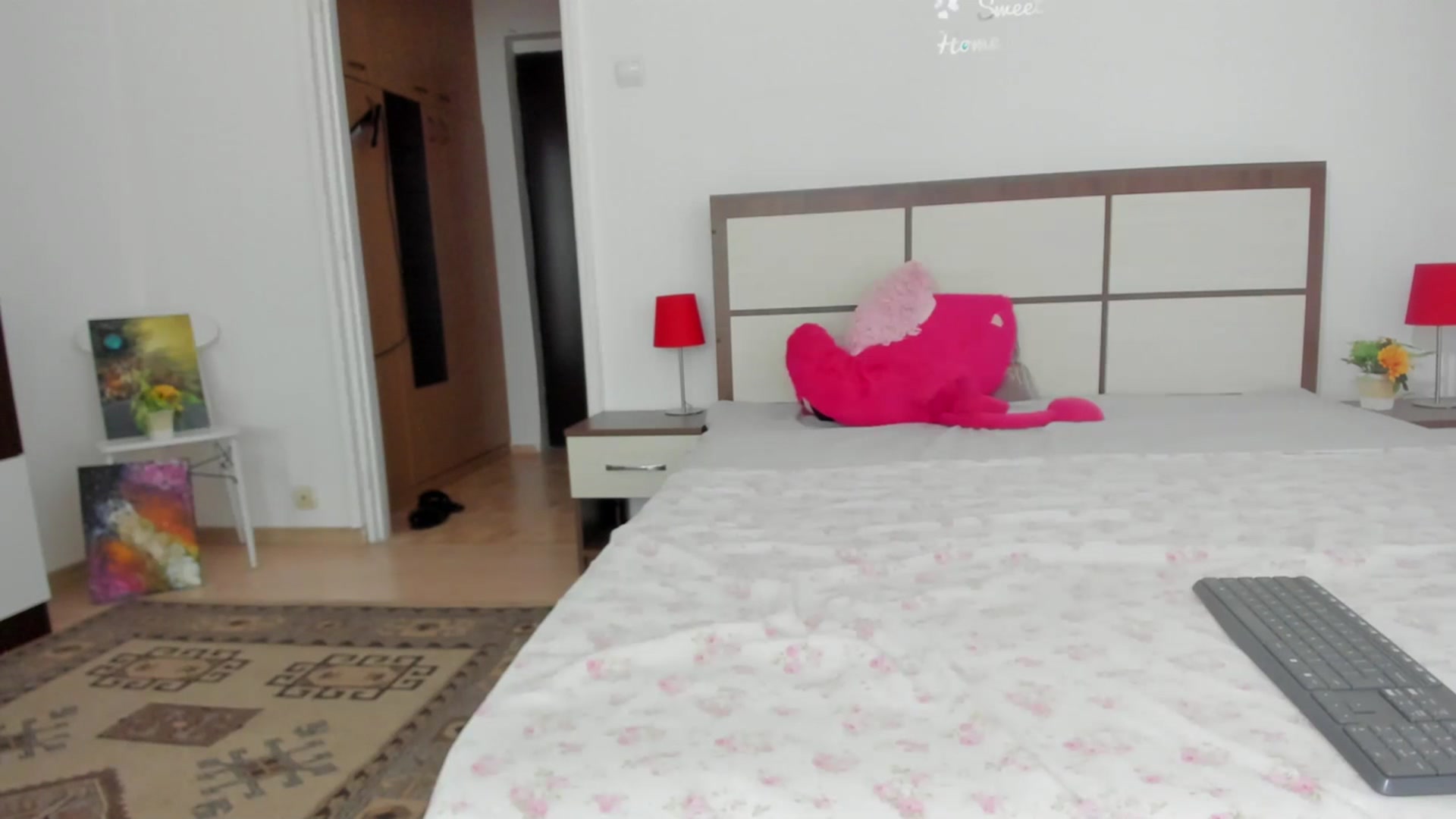 Gallery image thumbnail from Meriemm's myfreecams stream on, 07/20/2023, 15:13 image 7 of 20