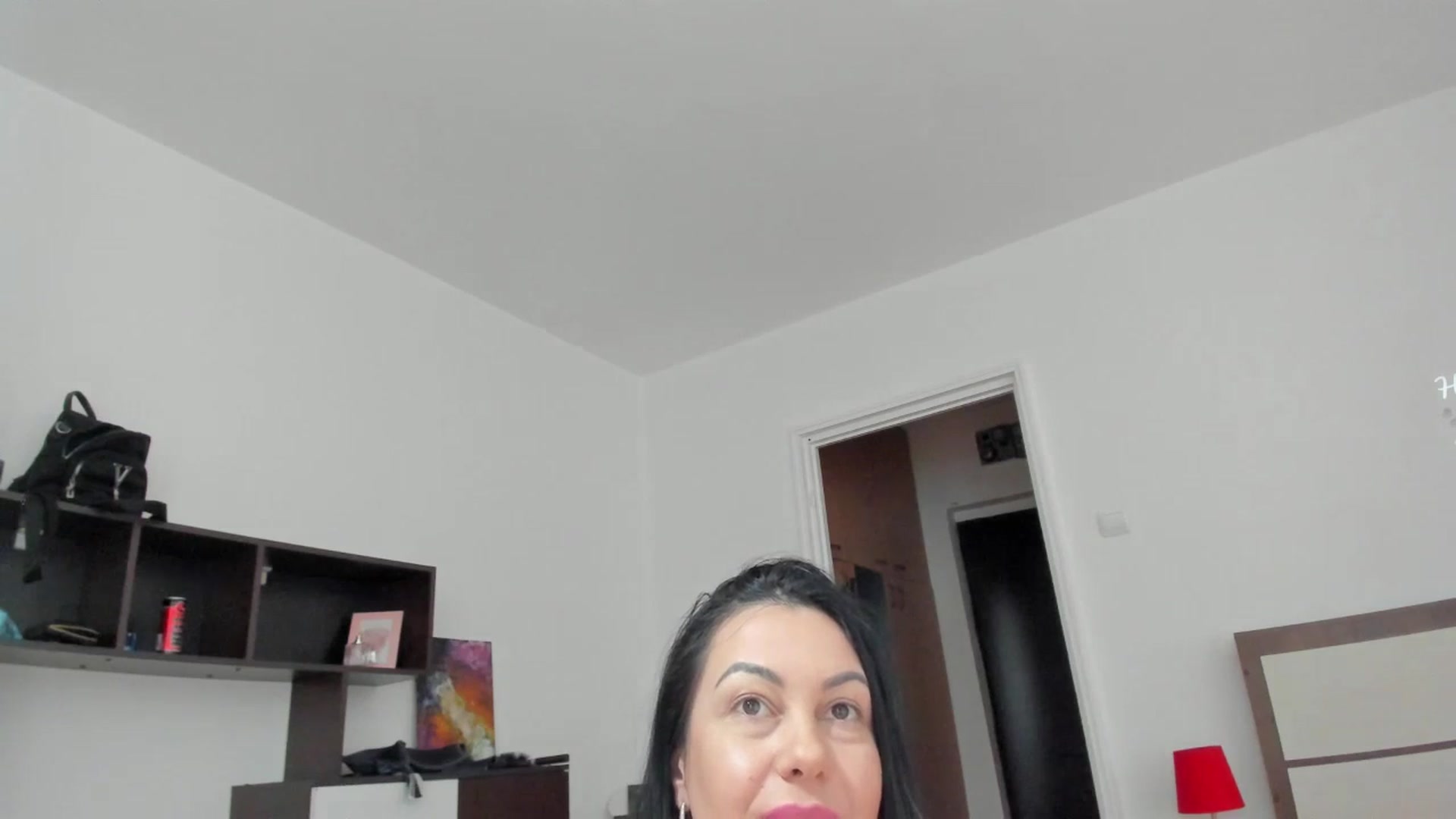 Gallery image thumbnail from Meriemm's myfreecams stream on, 01/05/2024, 17:45 image 3 of 20