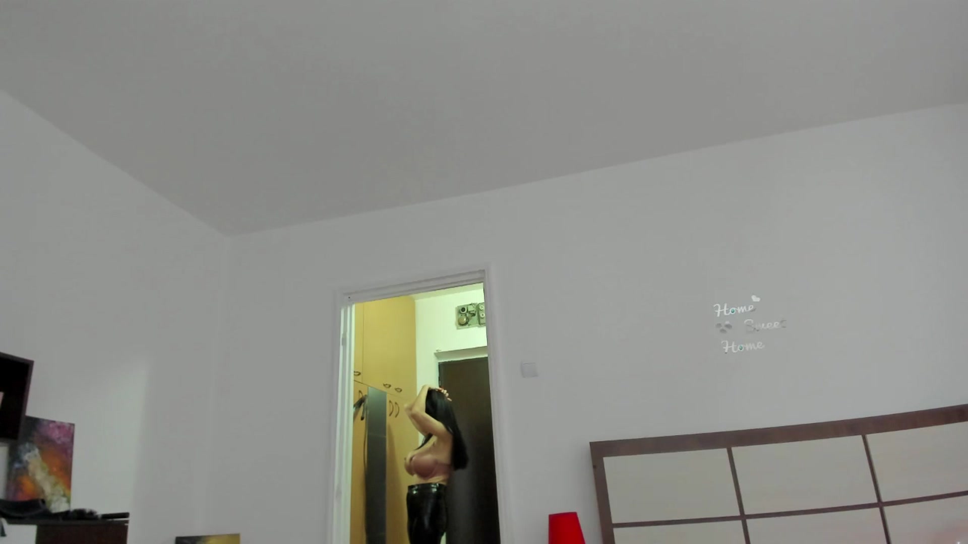 Gallery image thumbnail from Meriemm's myfreecams stream on, 01/05/2024, 17:45 image 4 of 20