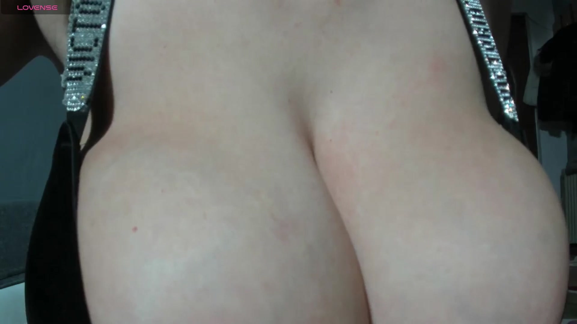 Gallery image thumbnail from Meriemm's myfreecams stream on, 02/03/2025, 12:04 image 15 of 20