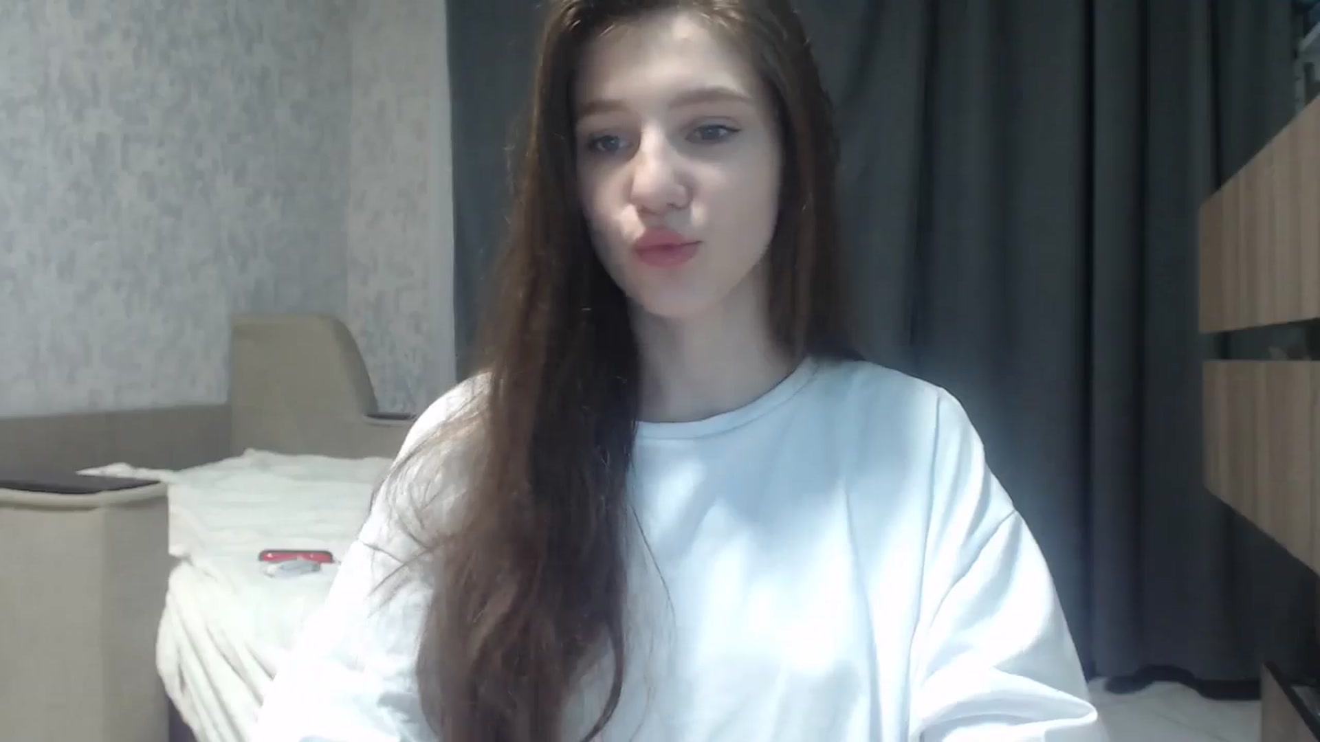 Gallery image thumbnail from Merlin's myfreecams stream on, 05/21/2024, 24:08 image 16 of 20