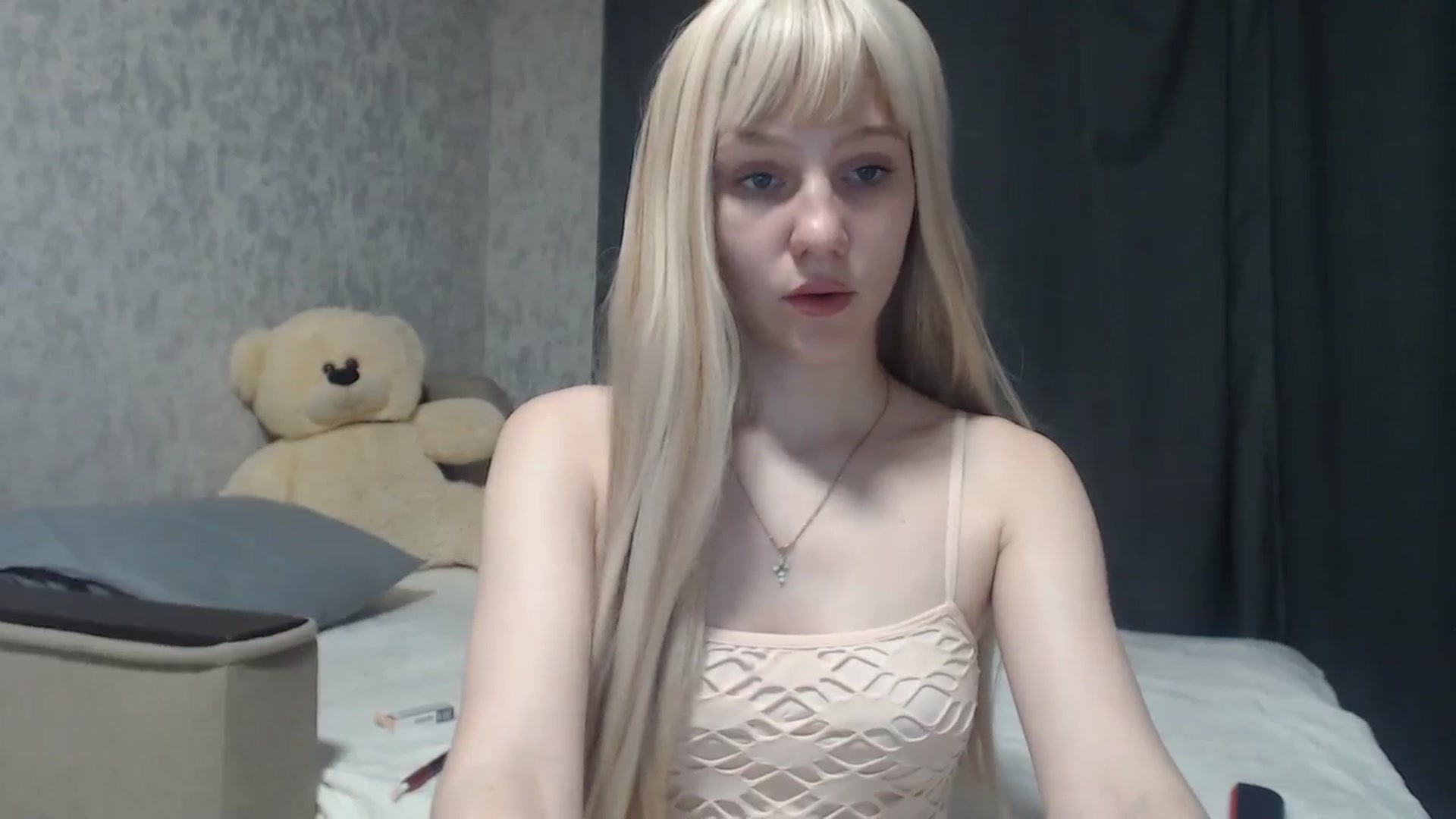 Gallery image thumbnail from Merlin's myfreecams stream on, 06/04/2024, 24:26 image 18 of 20