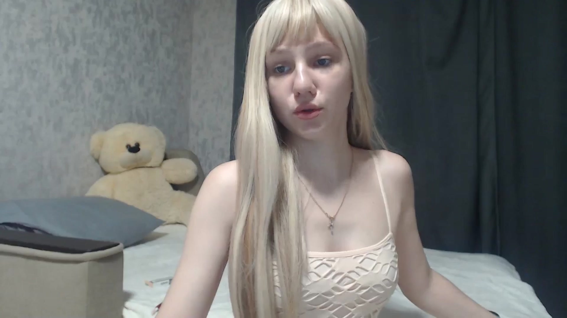 Gallery image thumbnail from Merlin's myfreecams stream on, 06/04/2024, 24:26 image 19 of 20