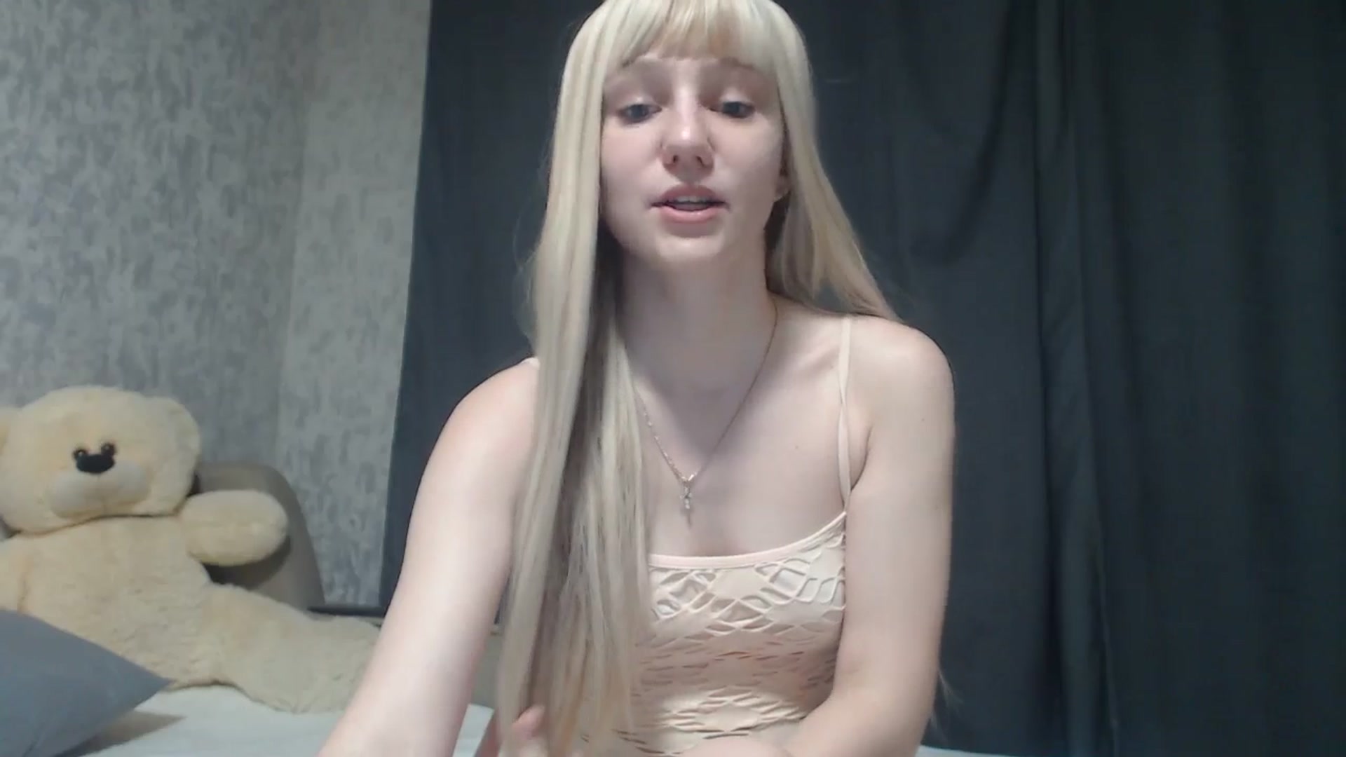 Gallery image thumbnail from Merlin's myfreecams stream on, 06/04/2024, 24:26 image 5 of 20