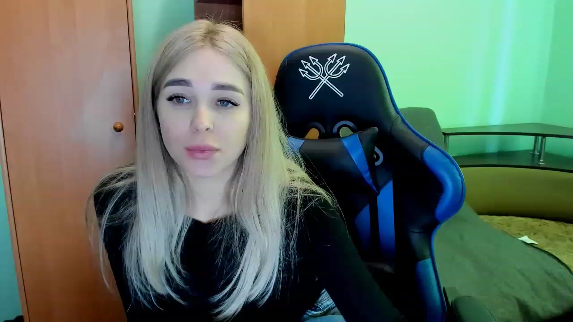 Gallery image thumbnail from MerlinStoun's myfreecams stream on, 01/02/2023, 10:46 image 20 of 20