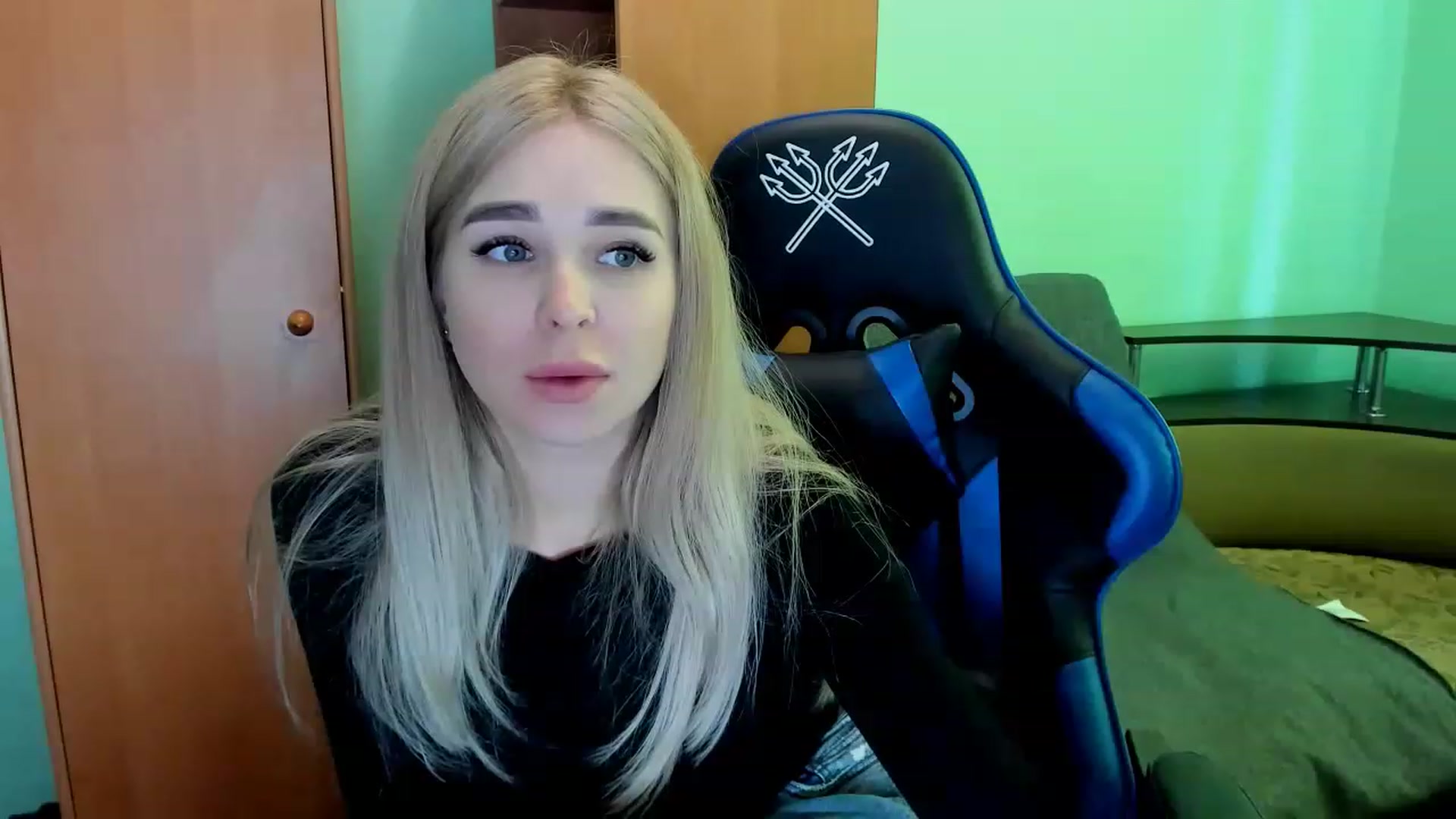 Gallery image thumbnail from MerlinStoun's myfreecams stream on, 01/02/2023, 10:46 image 19 of 20