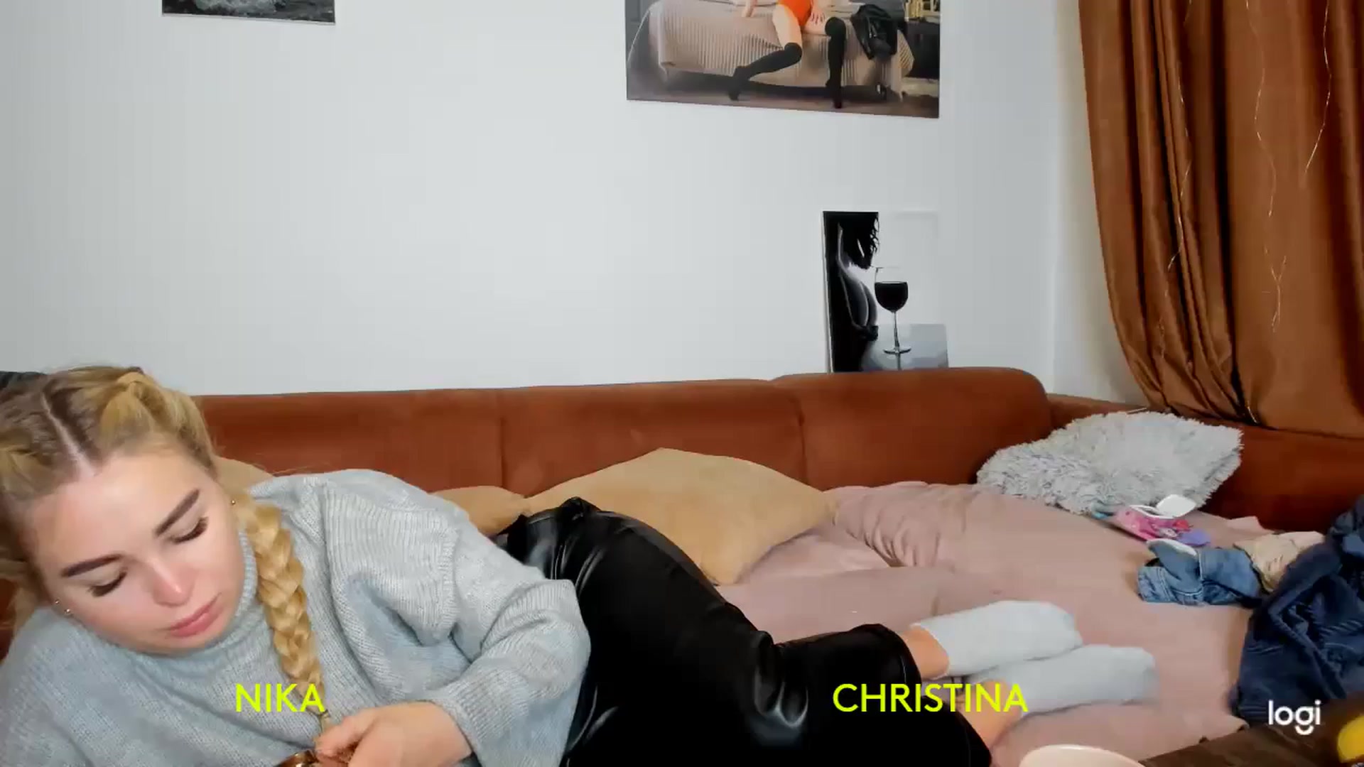 Gallery image thumbnail from MerlinStoun's myfreecams stream on, 11/06/2023, 12:43 image 19 of 20