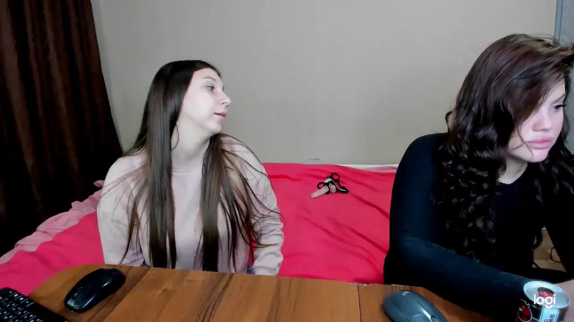 Gallery image thumbnail from MerlinStoun's myfreecams stream on, 11/13/2023, 11:35 image 8 of 20