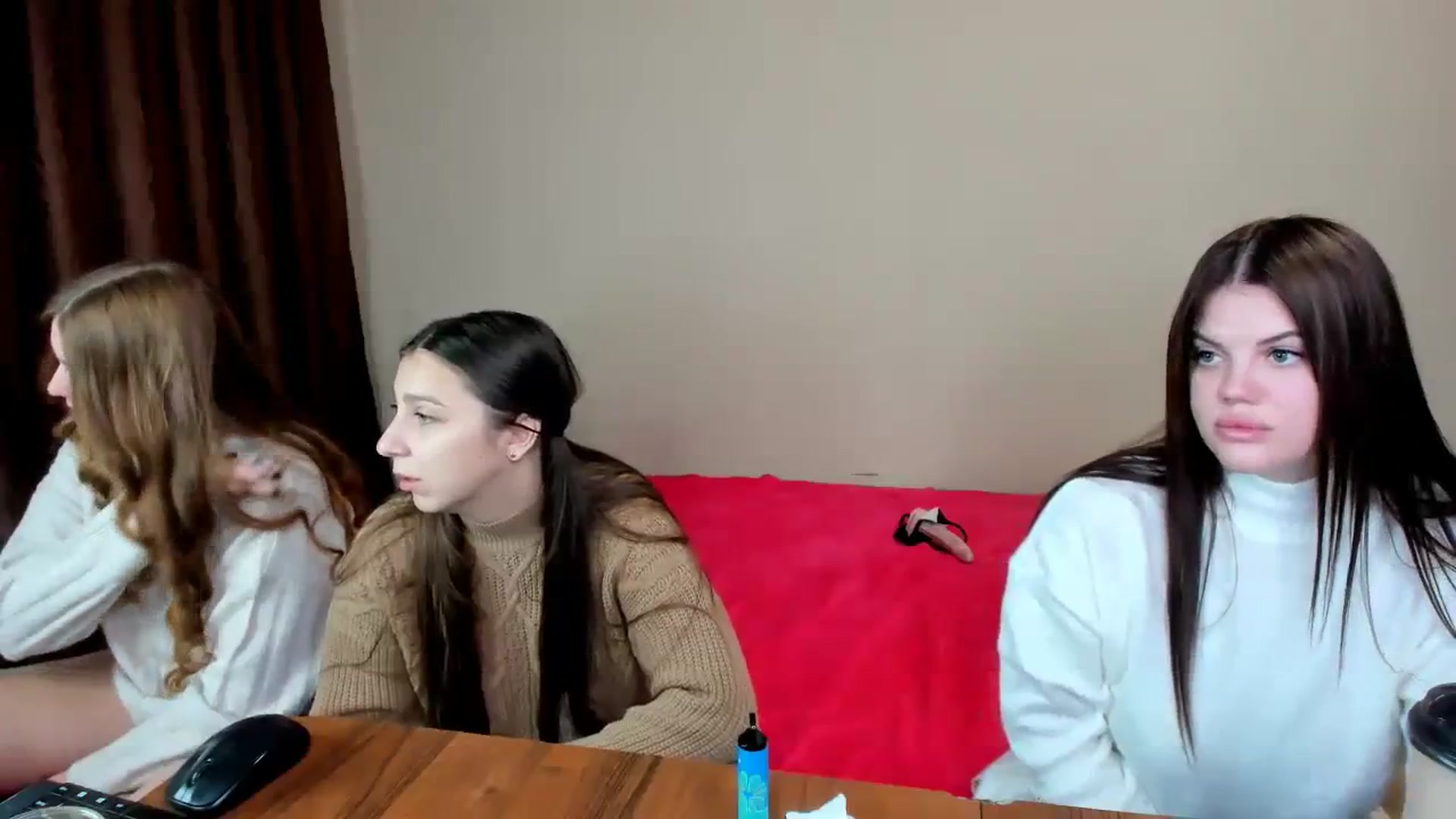 Gallery image thumbnail from MerlinStoun's myfreecams stream on, 11/17/2023, 09:03 image 5 of 20