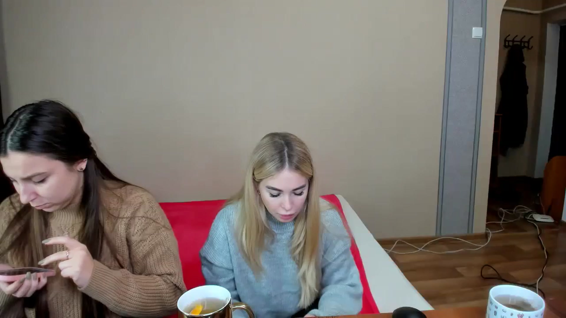 Gallery image thumbnail from MerlinStoun's myfreecams stream on, 11/17/2023, 11:20 image 2 of 20