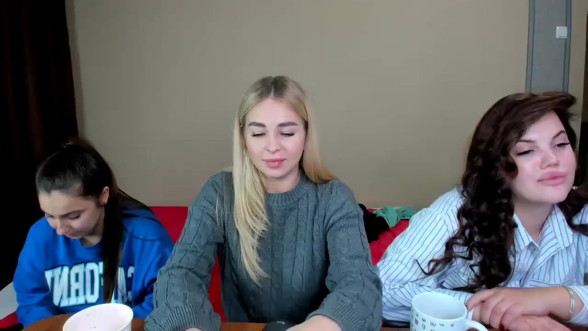 Gallery image thumbnail from MerlinStoun's myfreecams stream on, 11/18/2023, 12:12 image 6 of 20