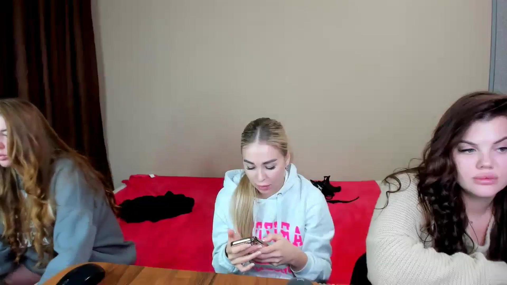 Gallery image thumbnail from MerlinStoun's myfreecams stream on, 11/19/2023, 11:41 image 7 of 20