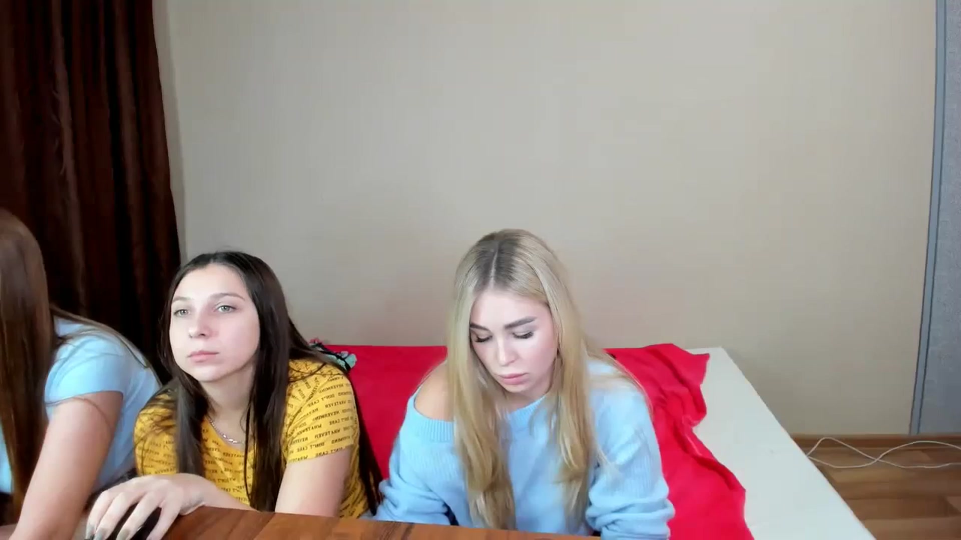 Gallery image thumbnail from MerlinStoun's myfreecams stream on, 11/20/2023, 11:52 image 17 of 20