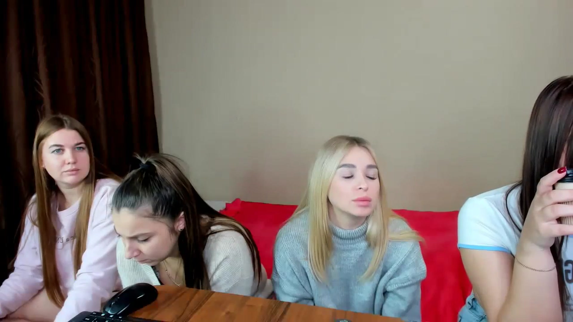 Gallery image thumbnail from MerlinStoun's myfreecams stream on, 11/21/2023, 09:59 image 4 of 20