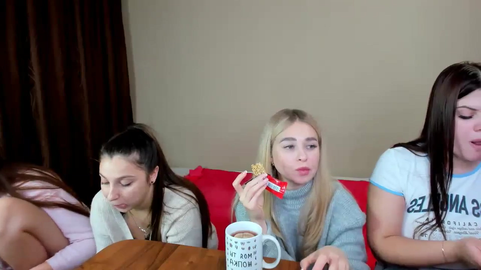 Gallery image thumbnail from MerlinStoun's myfreecams stream on, 11/21/2023, 10:25 image 18 of 20