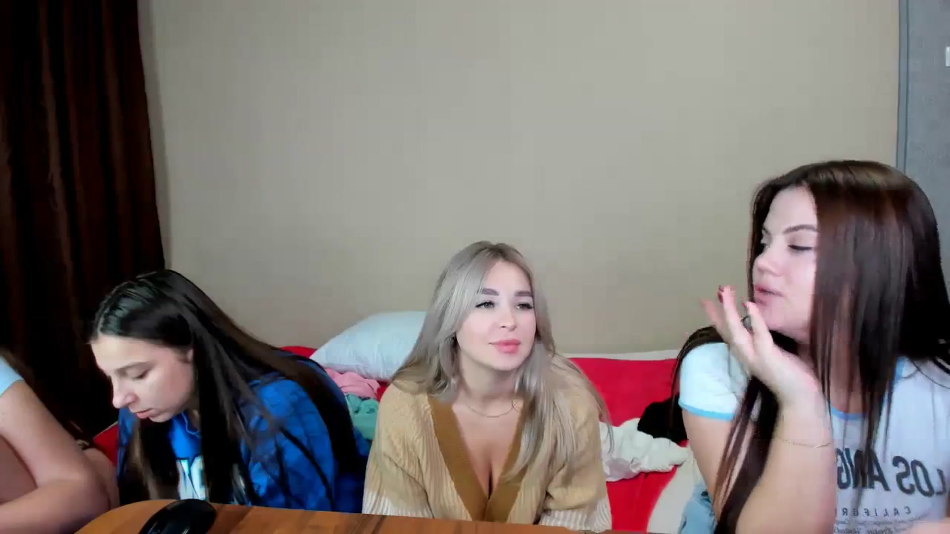 Gallery image thumbnail from MerlinStoun's myfreecams stream on, 11/23/2023, 12:47 image 13 of 20