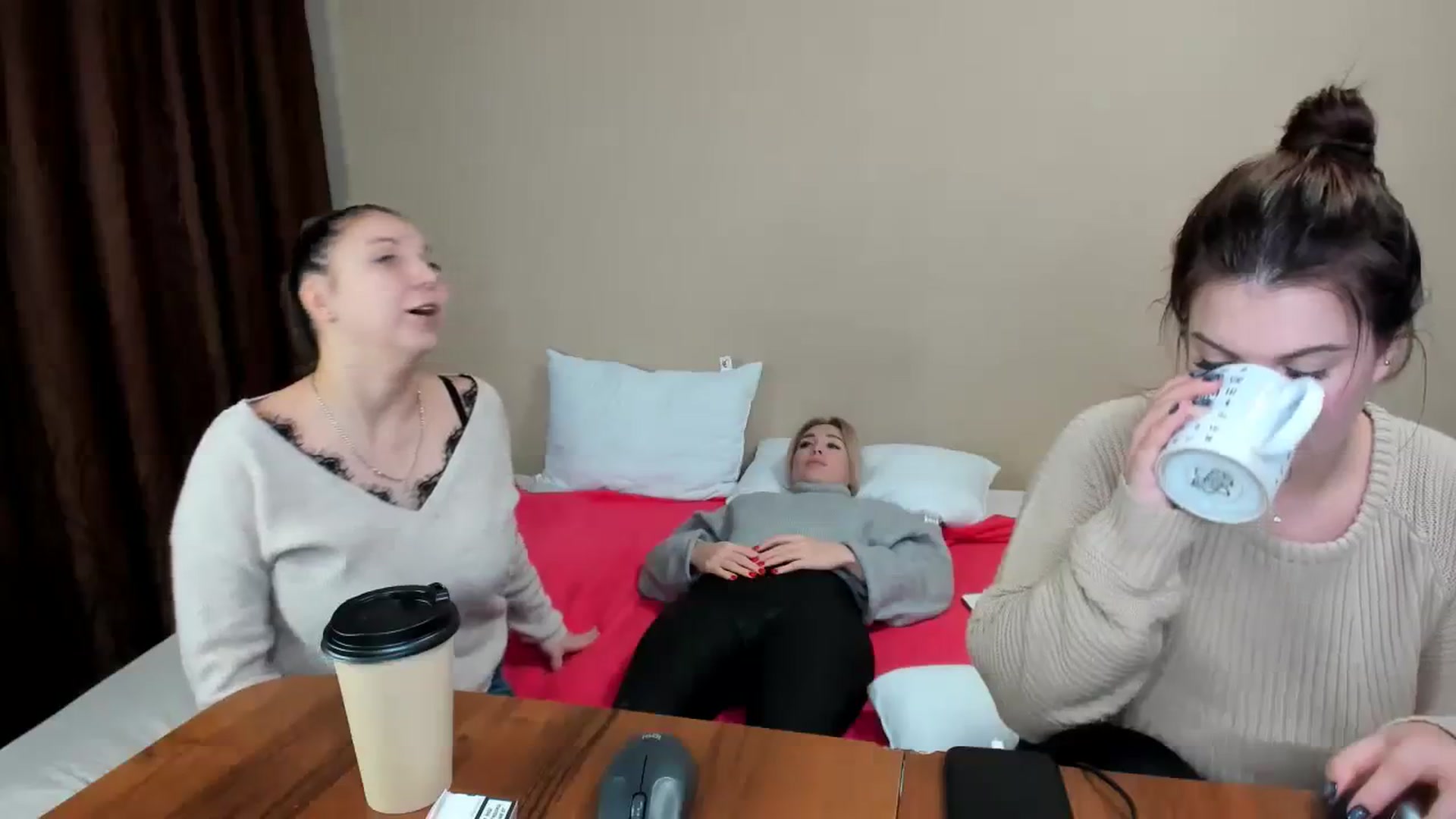 Gallery image thumbnail from MerlinStoun's myfreecams stream on, 11/30/2023, 09:21 image 2 of 20