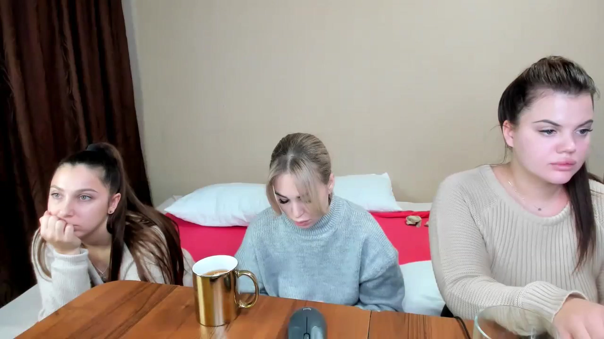 Gallery image thumbnail from MerlinStoun's myfreecams stream on, 11/30/2023, 11:50 image 19 of 20