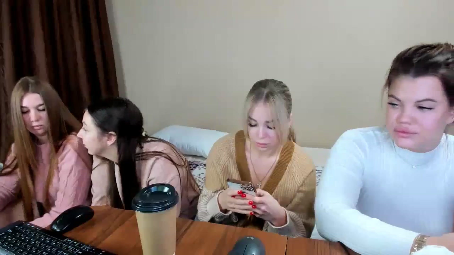 Gallery image thumbnail from MerlinStoun's myfreecams stream on, 12/05/2023, 08:48 image 20 of 20
