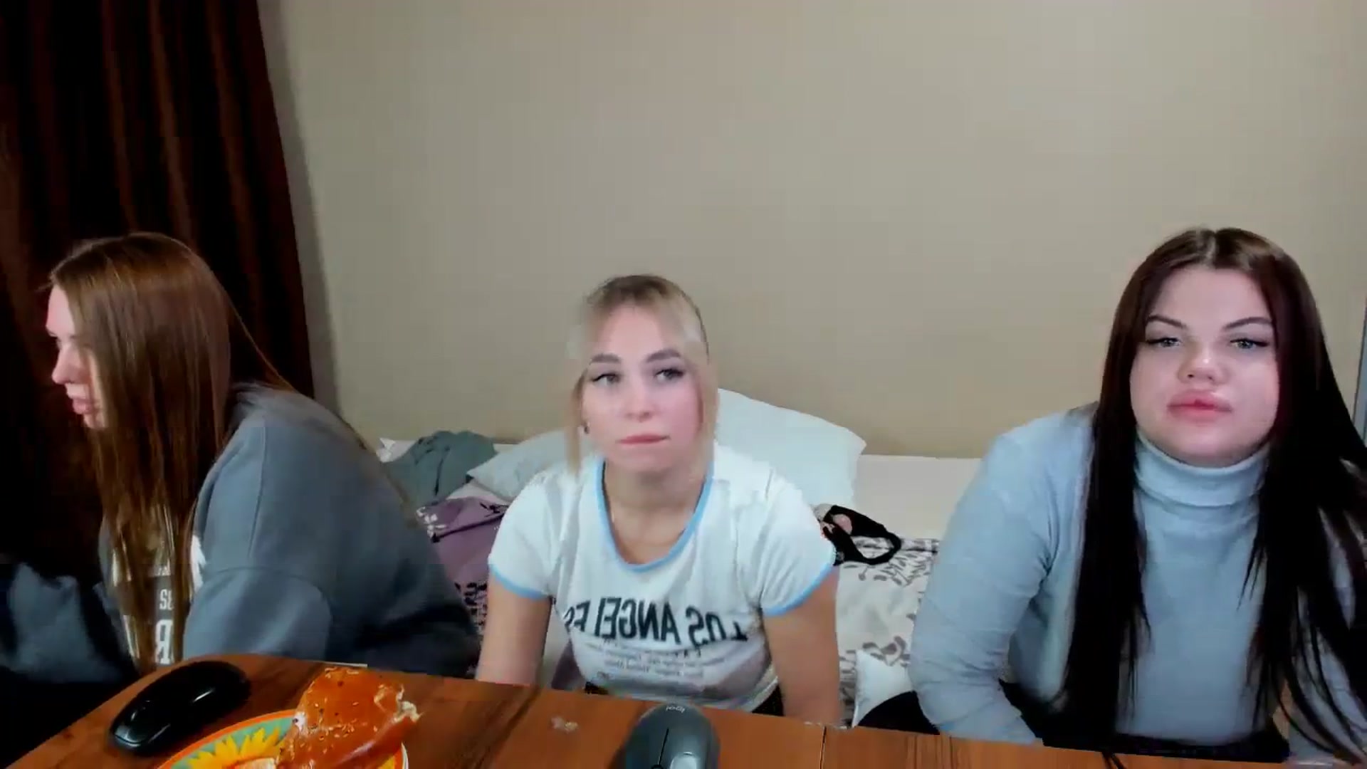 Gallery image thumbnail from MerlinStoun's myfreecams stream on, 12/06/2023, 08:30 image 11 of 20