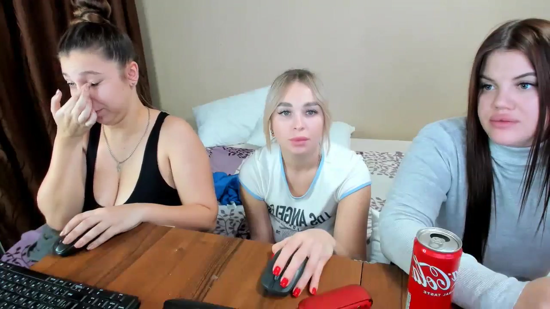 Gallery image thumbnail from MerlinStoun's myfreecams stream on, 12/06/2023, 09:27 image 13 of 20