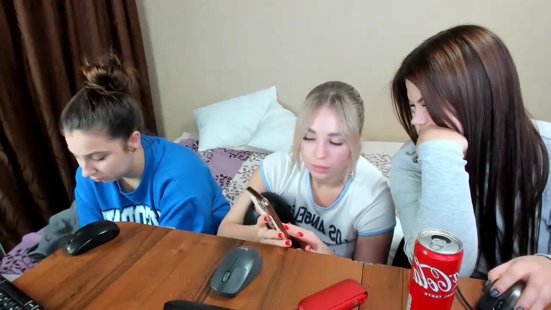 Gallery image thumbnail from MerlinStoun's myfreecams stream on, 12/06/2023, 09:27 image 8 of 20